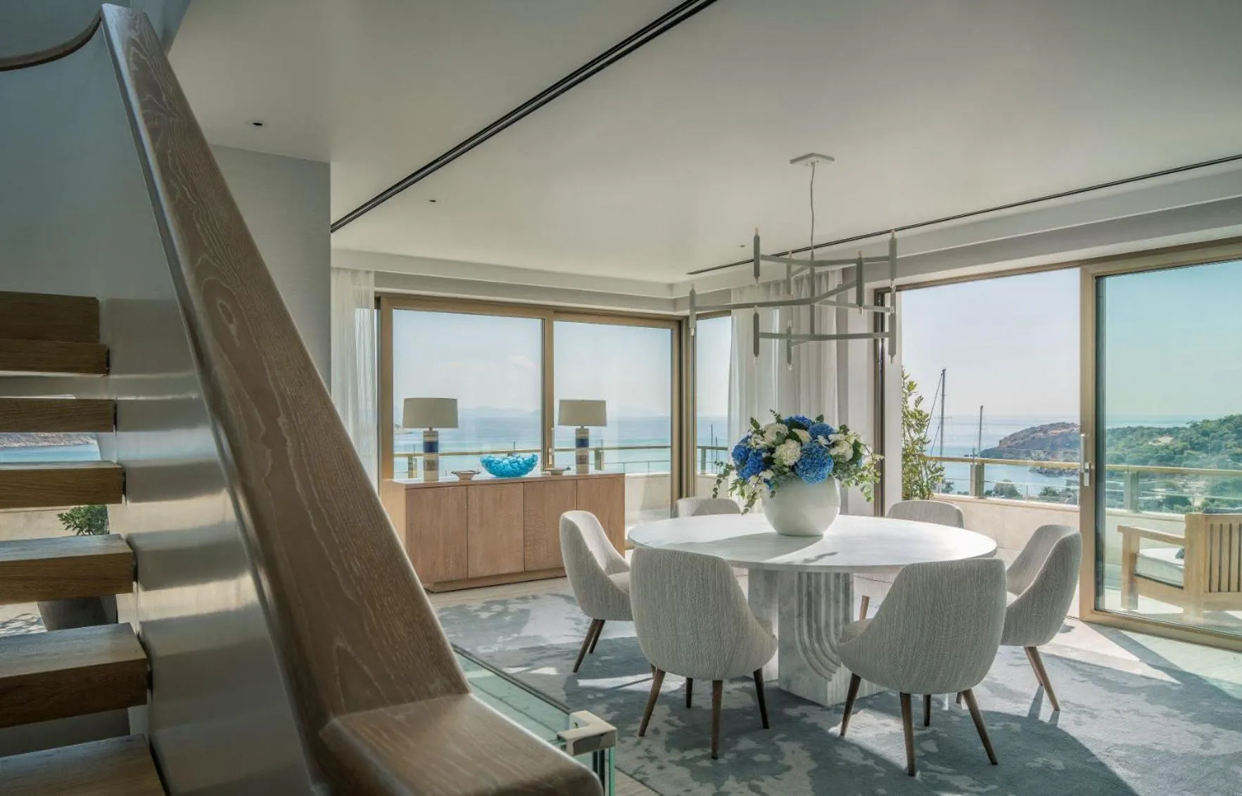 Dining area in Four Seasons Astir Palace Hotel Athens