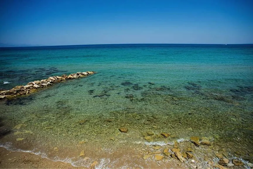 Beach in Amboula Beach Apartments