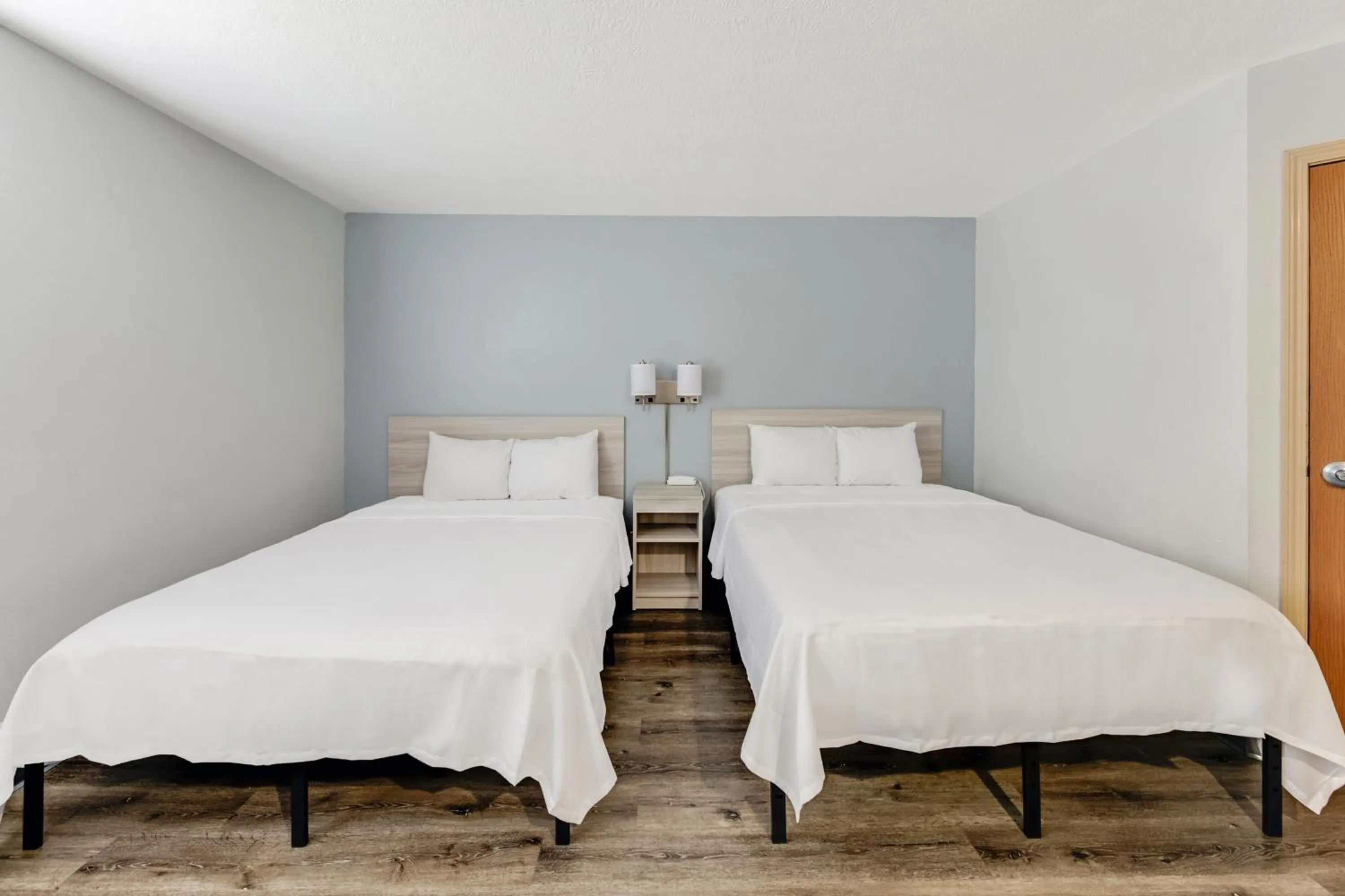 Bed in Birch Hill Suites Dayton-WP AFB