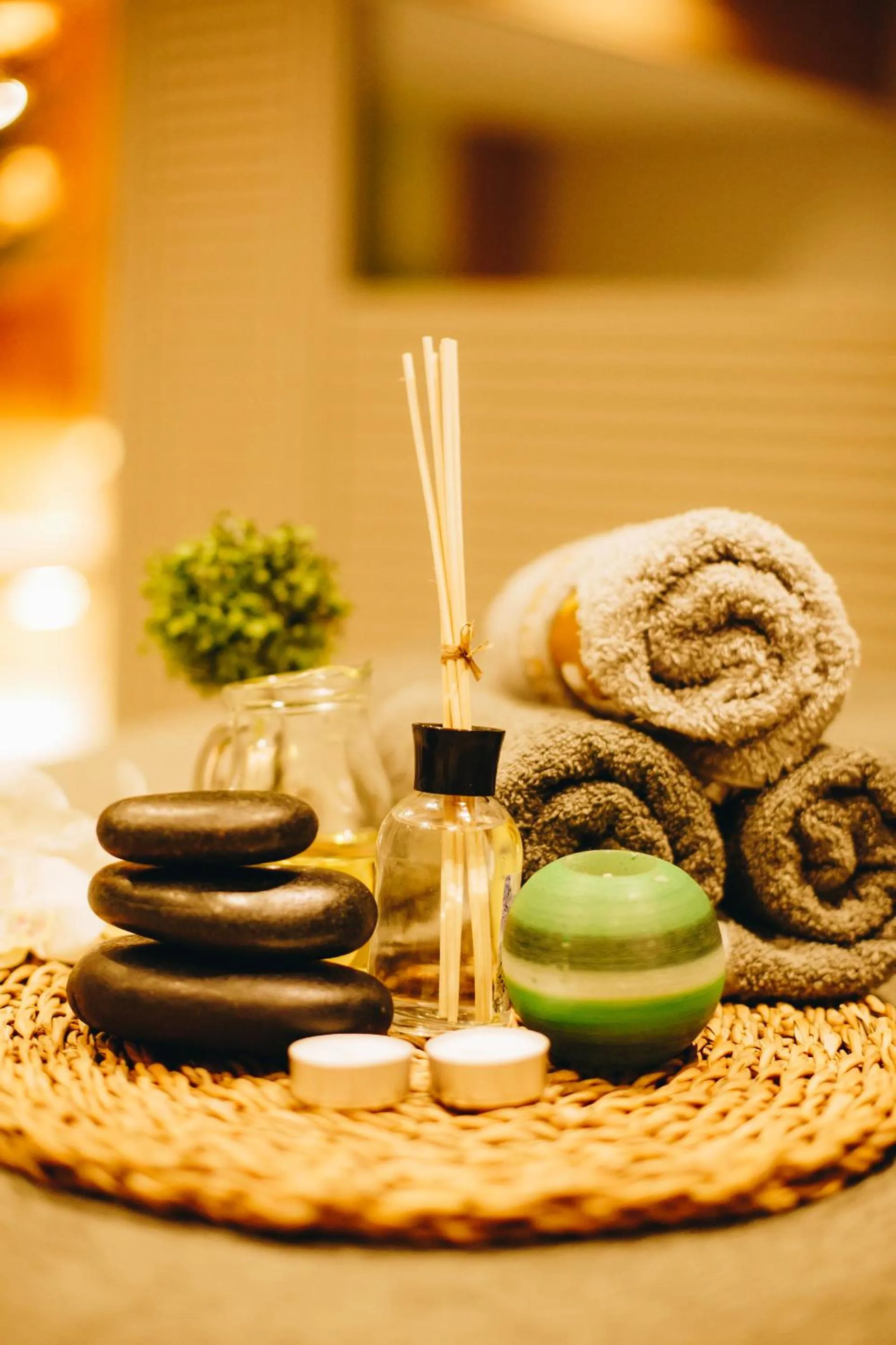Massage in Double Bond Hotel Spa