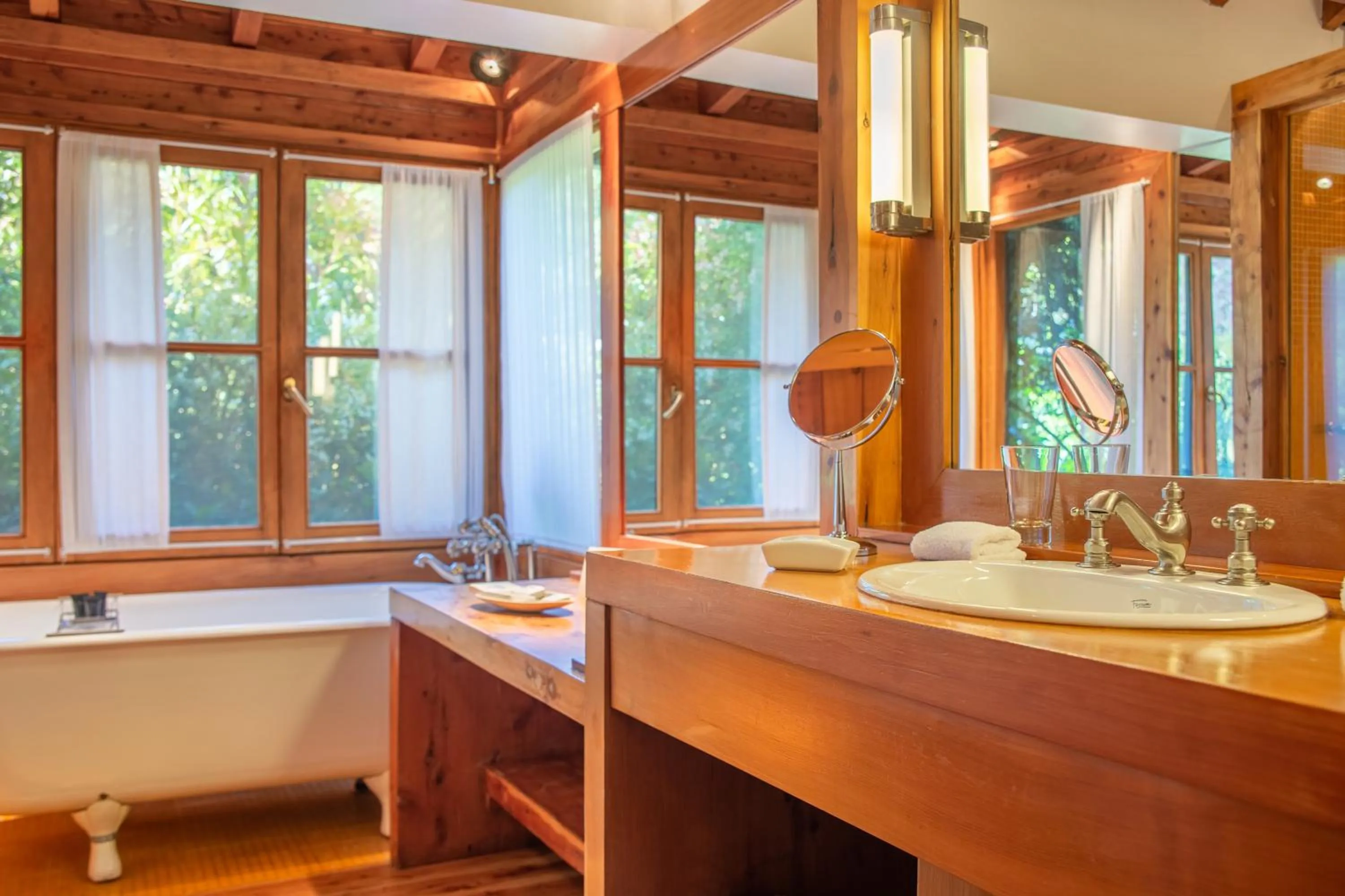 Bath in Las Balsas Relais & Chateaux