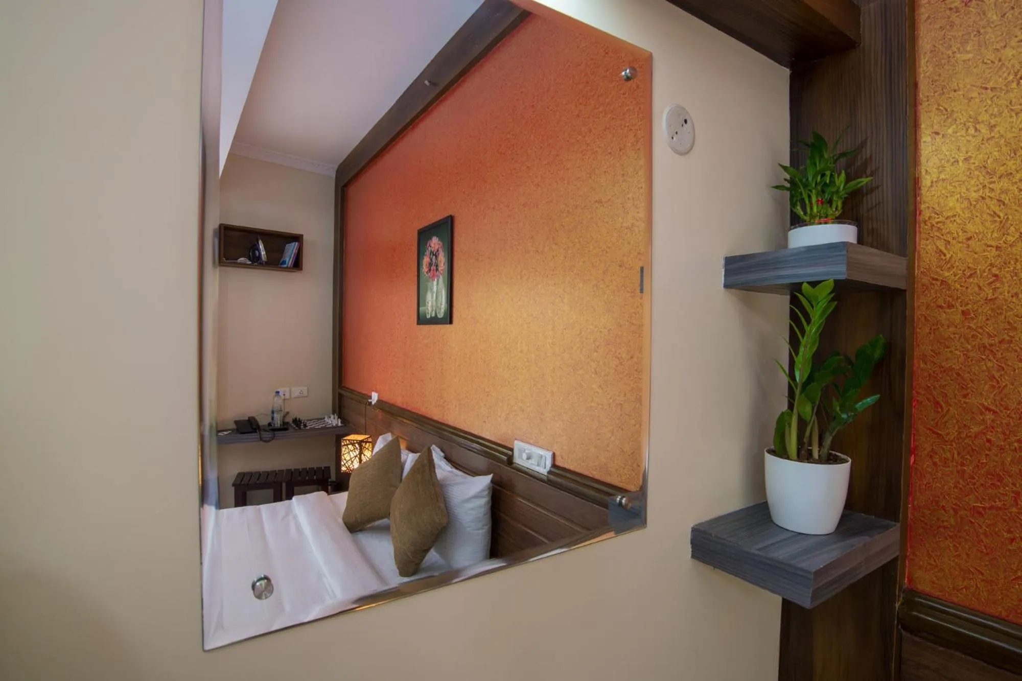 Bedroom, Bed in Gems 9 Airport Hotel