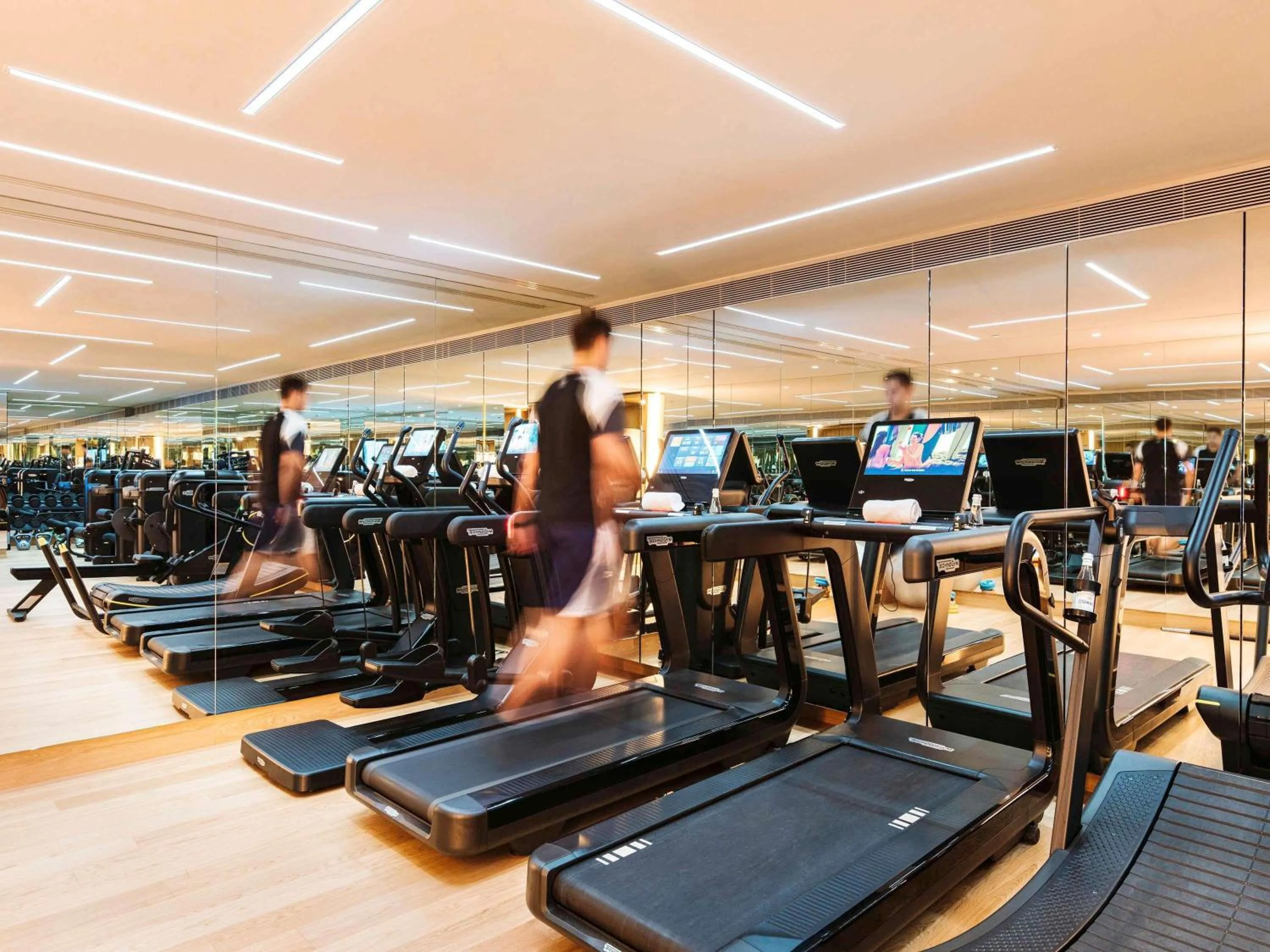 Fitness centre/facilities in Raffles Europejski Warsaw