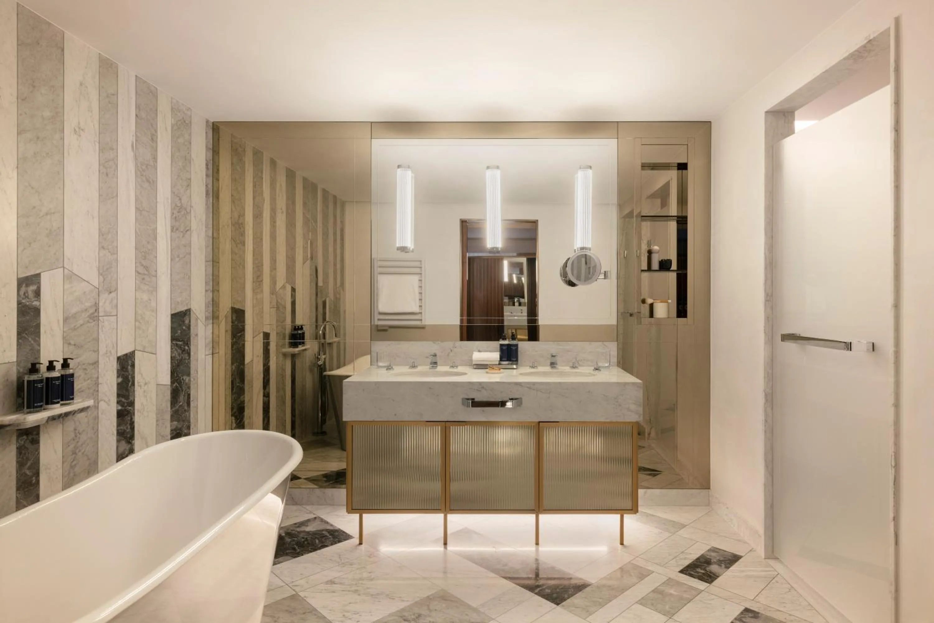 Bathroom in Raffles Europejski Warsaw