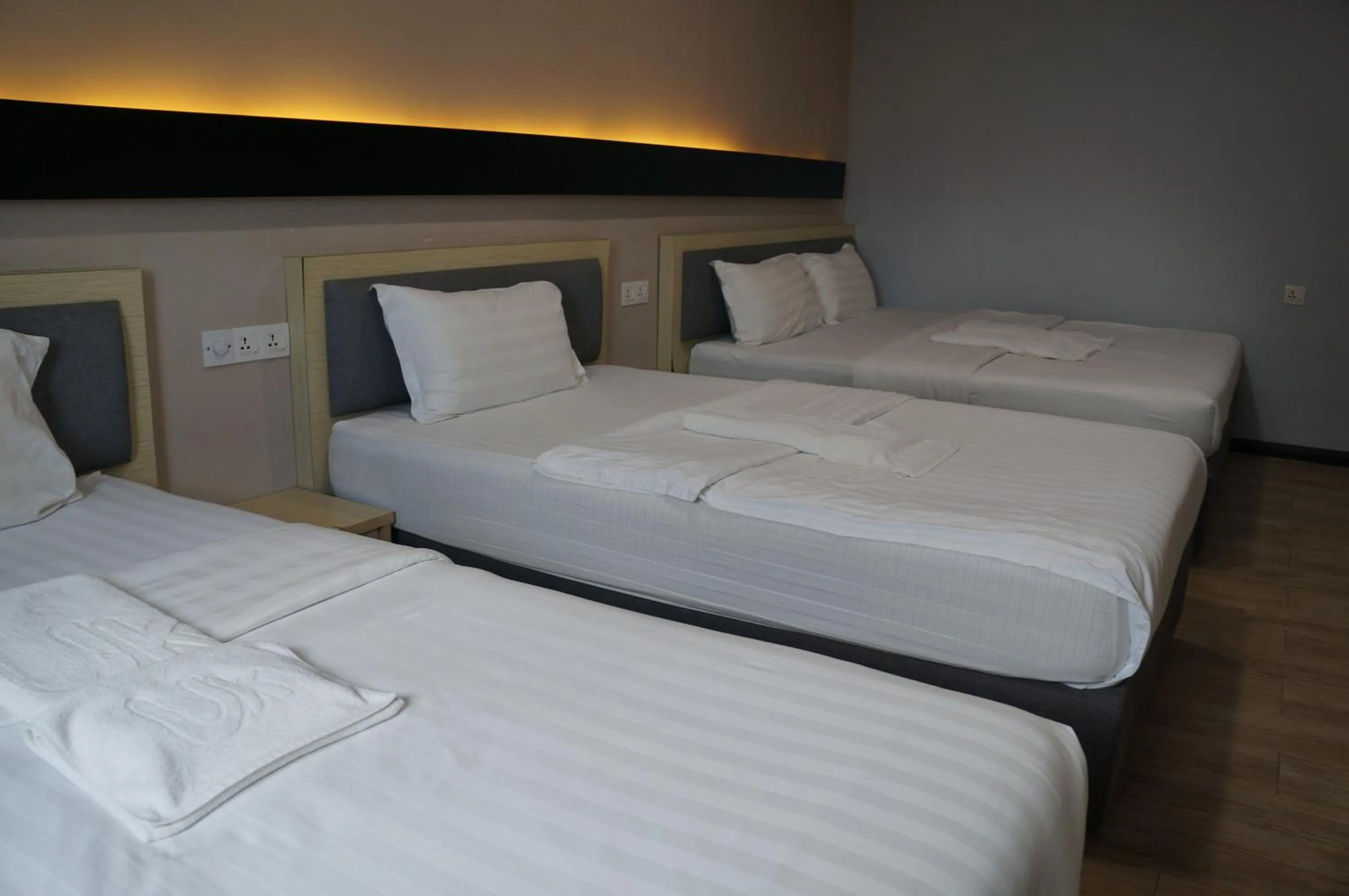 Bed in Unikarya Lodge