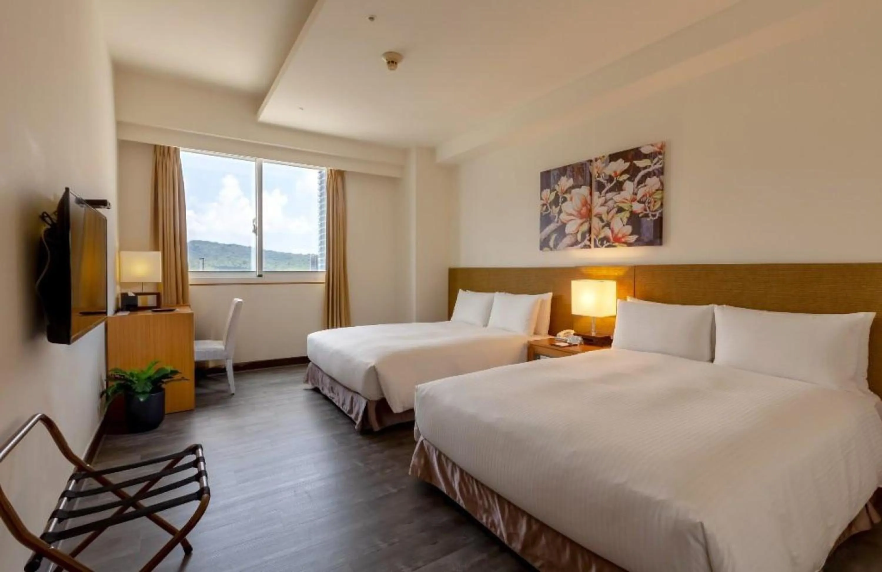 Photo of the whole room, Bed in Guide Education Culture Hotel Kaohsiung Museum of Fine Arts