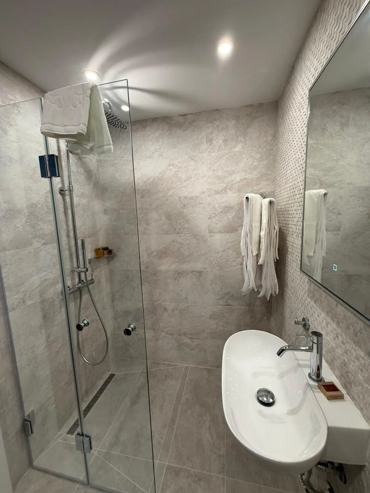 Alpin Borovets, Алпин Боровец