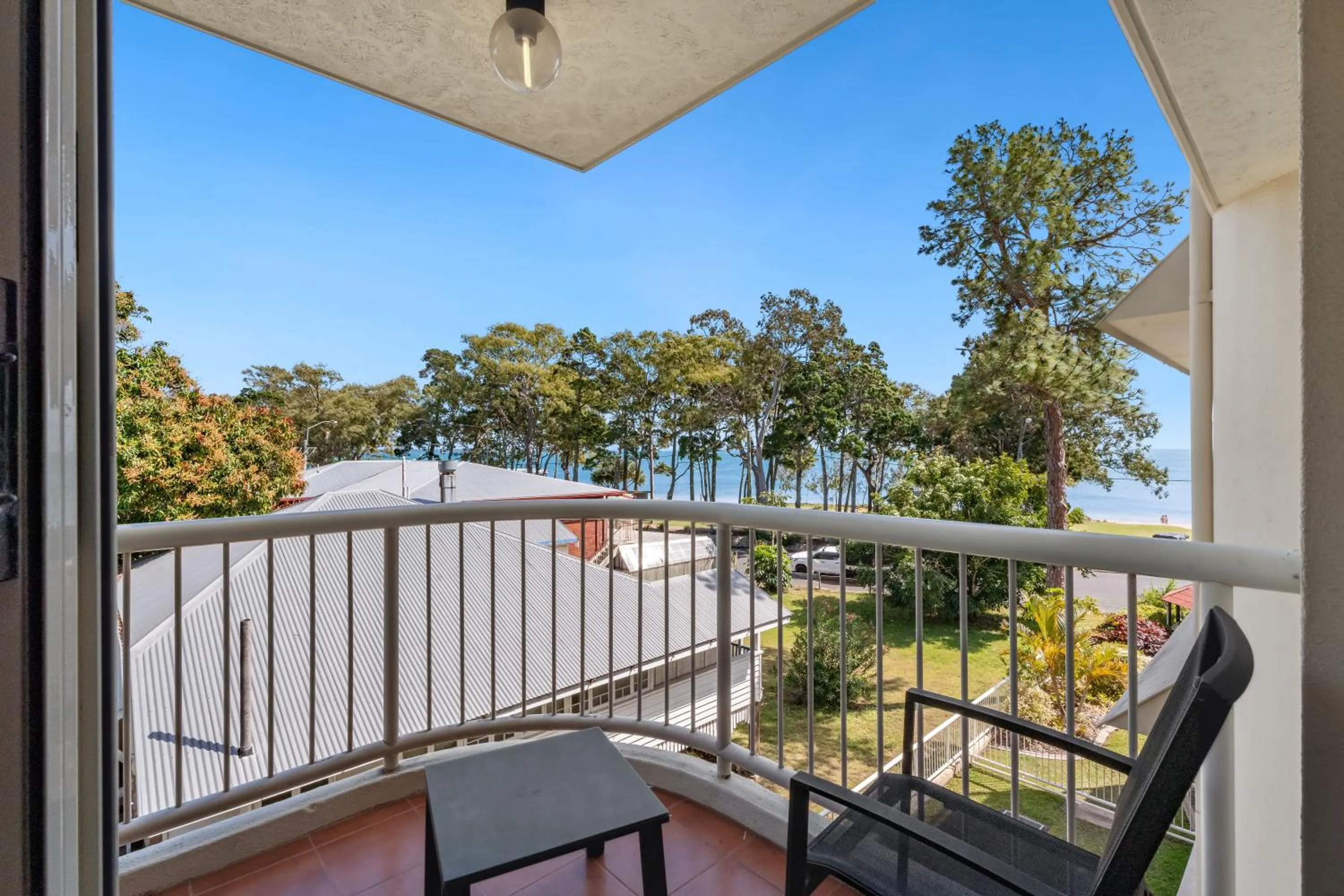 Charlton on The Esplanade