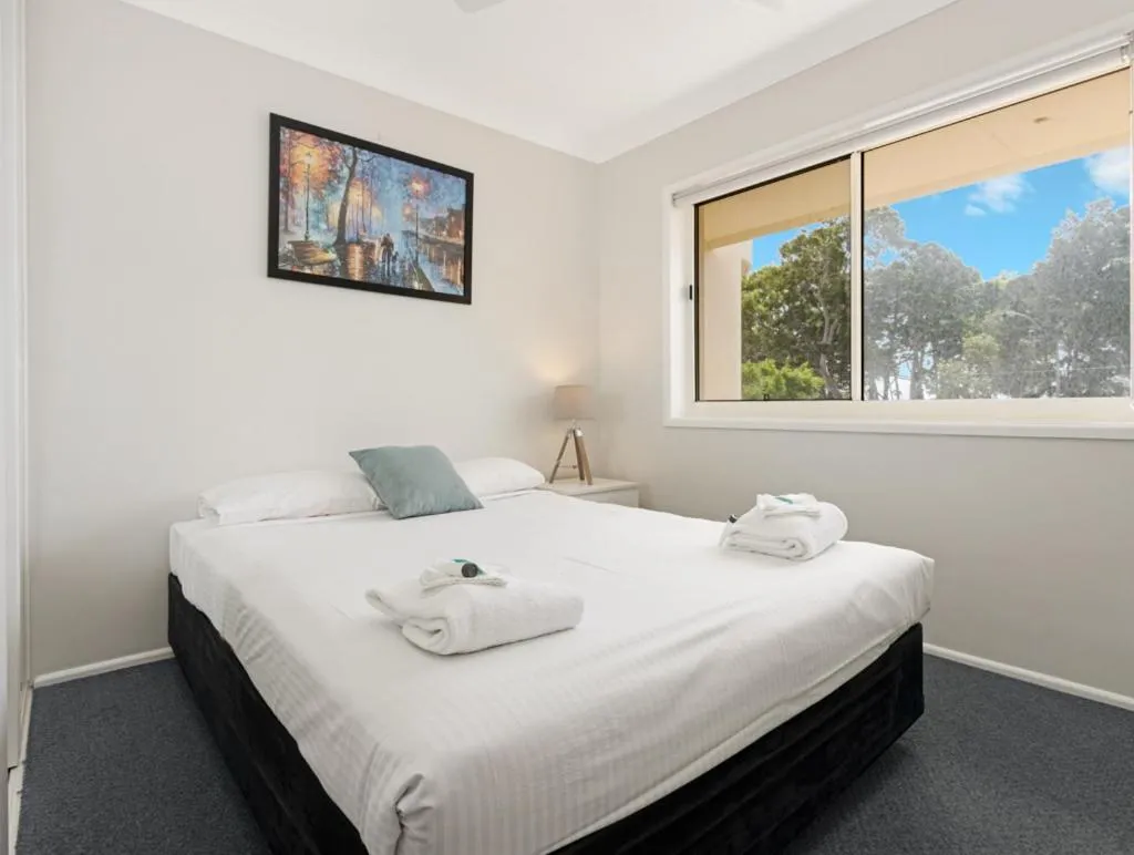 Charlton on The Esplanade