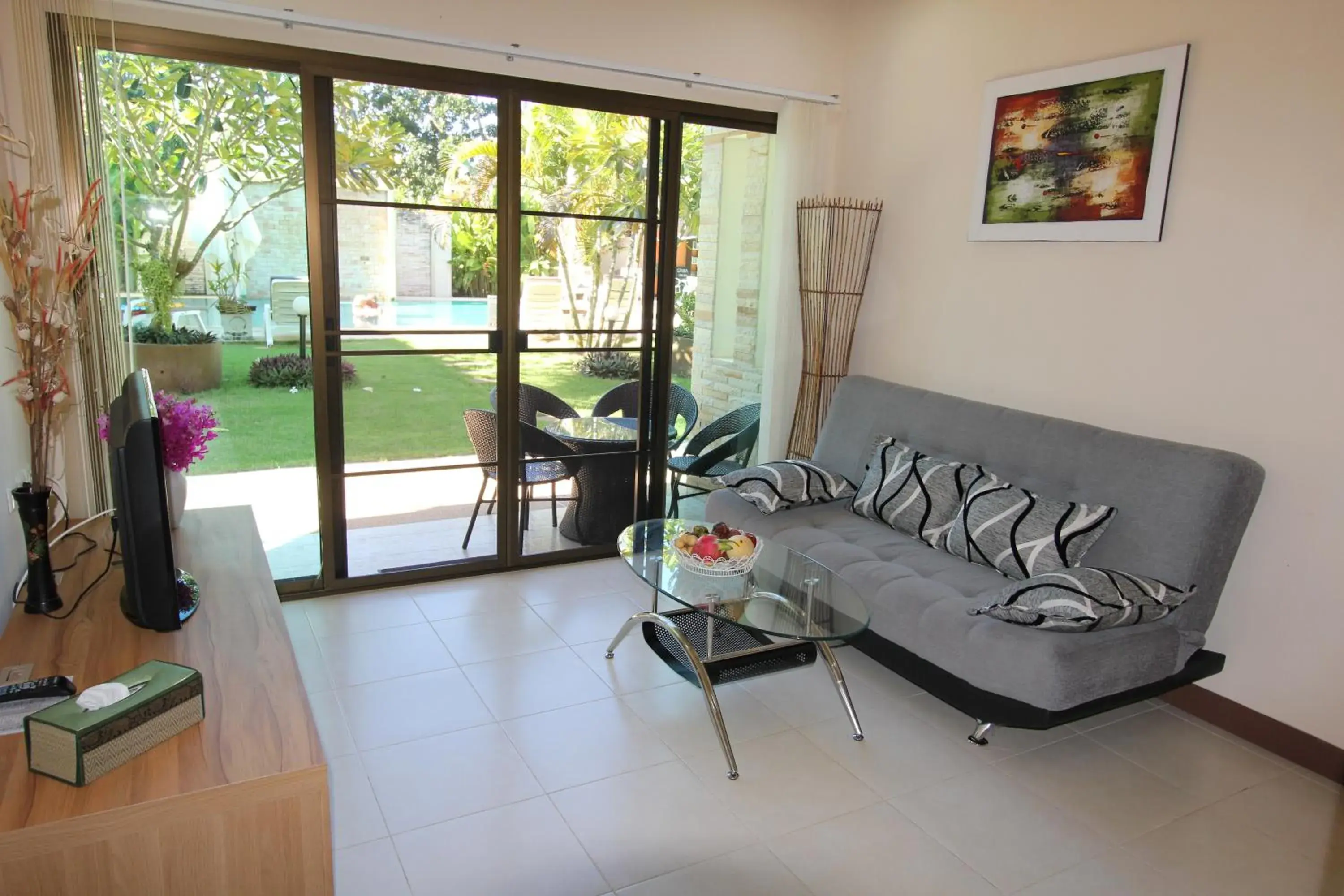 One-Bedroom Apartment in Babylon Pool Villas One-Bedroom Apartment in Babylon Pool Villas