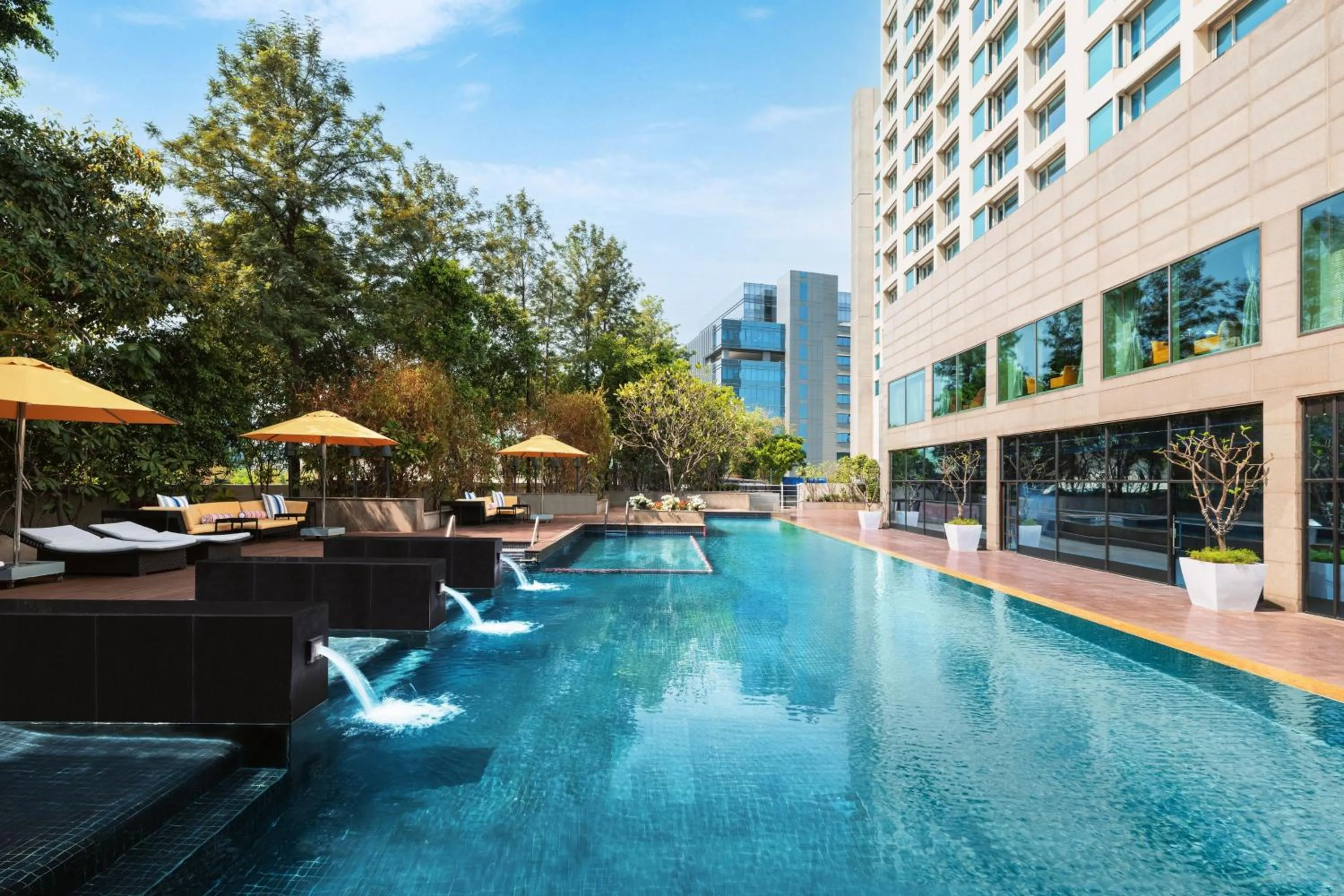 Swimming pool in Le Meridien Gurgaon, Delhi NCR
