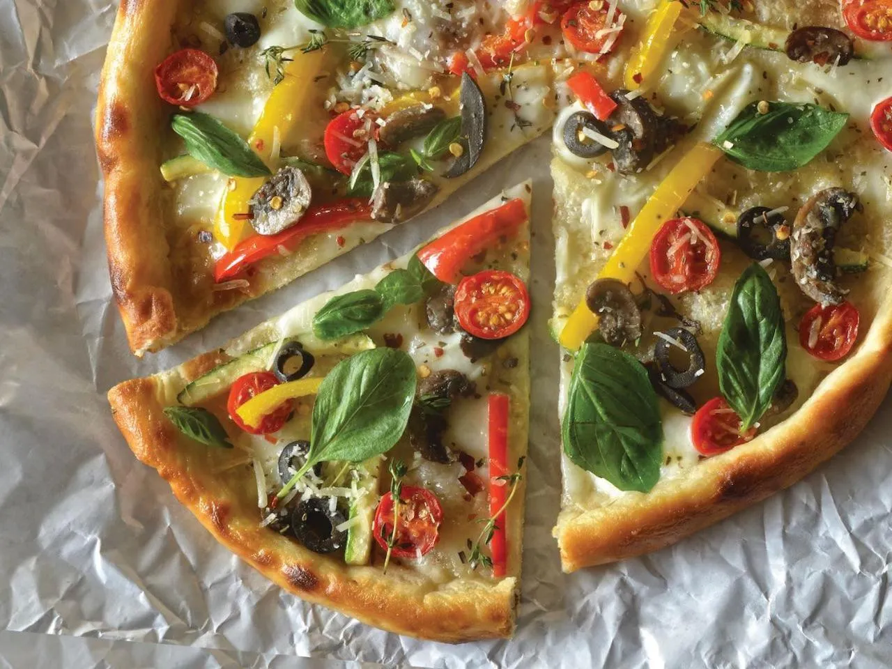 Restaurant/places to eat in Le Meridien Gurgaon, Delhi NCR