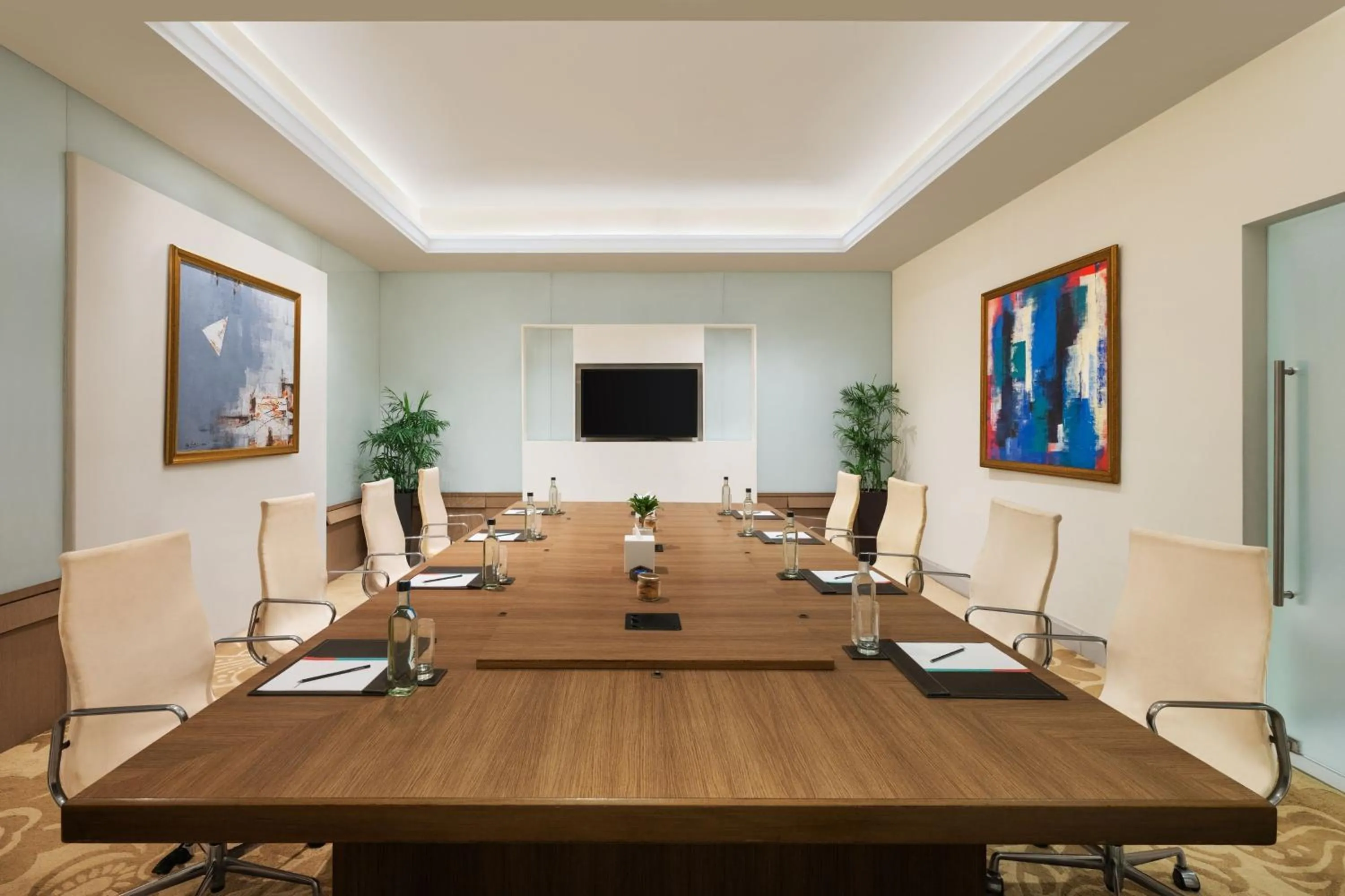 Meeting/conference room in Le Meridien Gurgaon, Delhi NCR