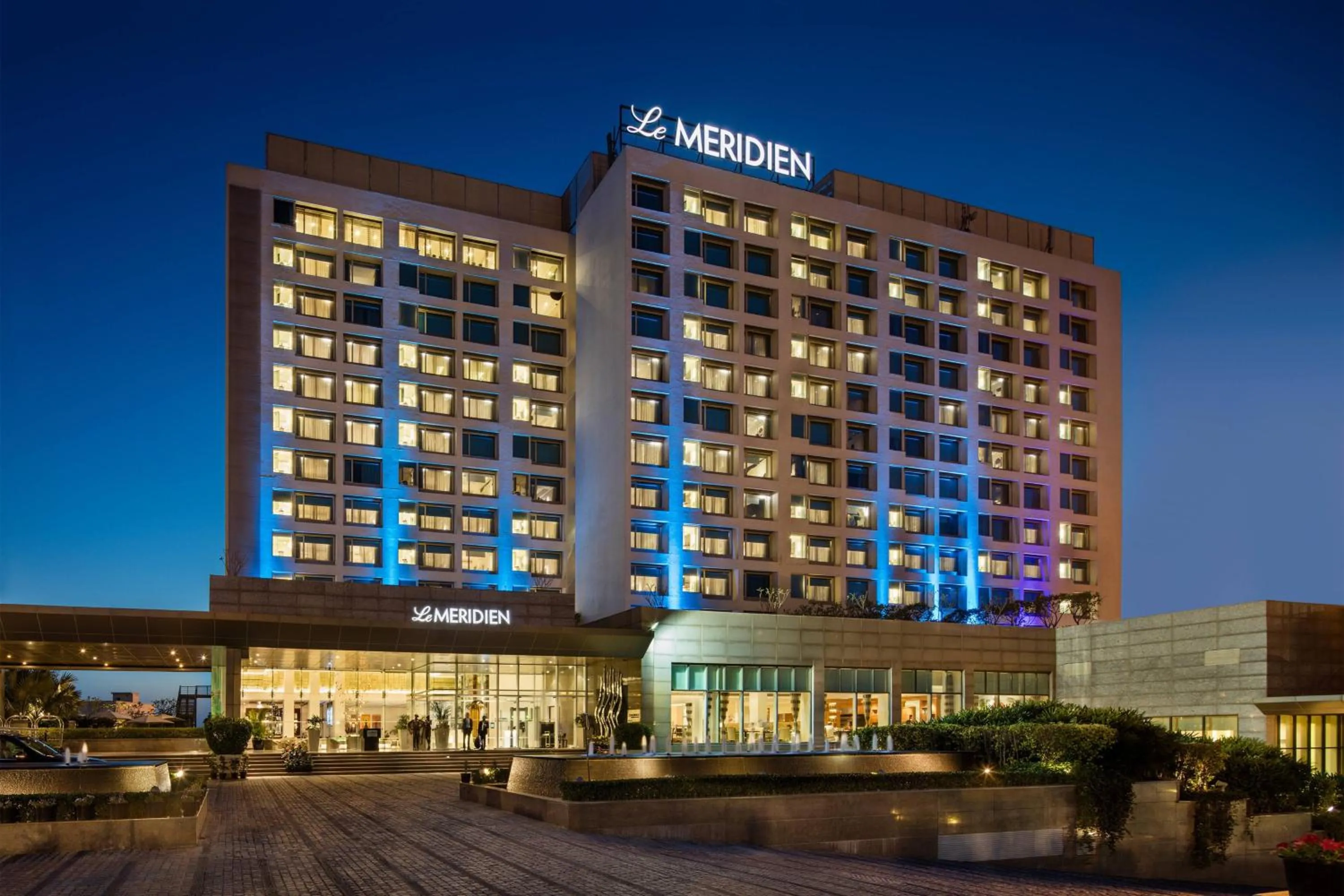 Property building in Le Meridien Gurgaon, Delhi NCR