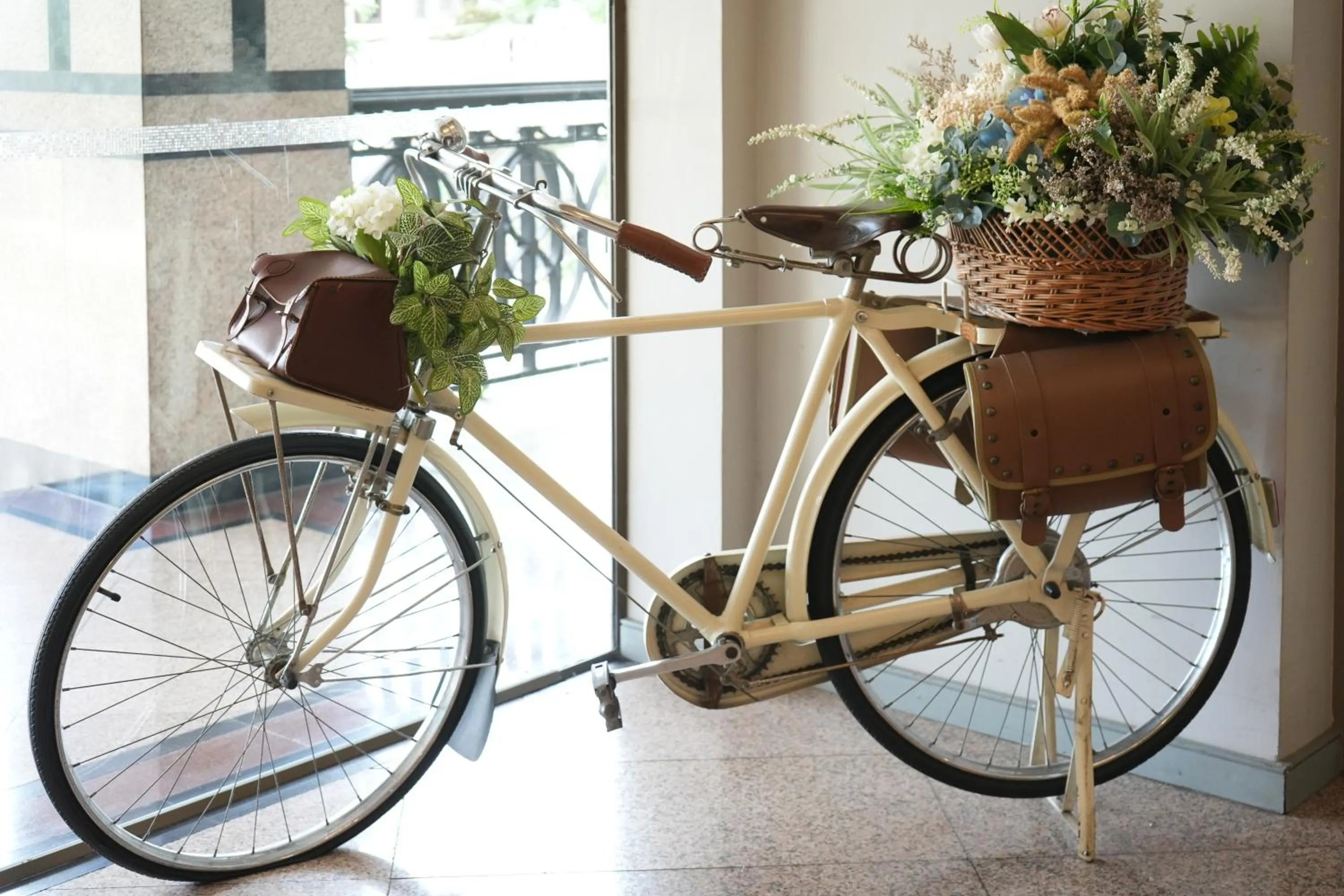 Lobby or reception in Royal Suite Hotel Bangkok