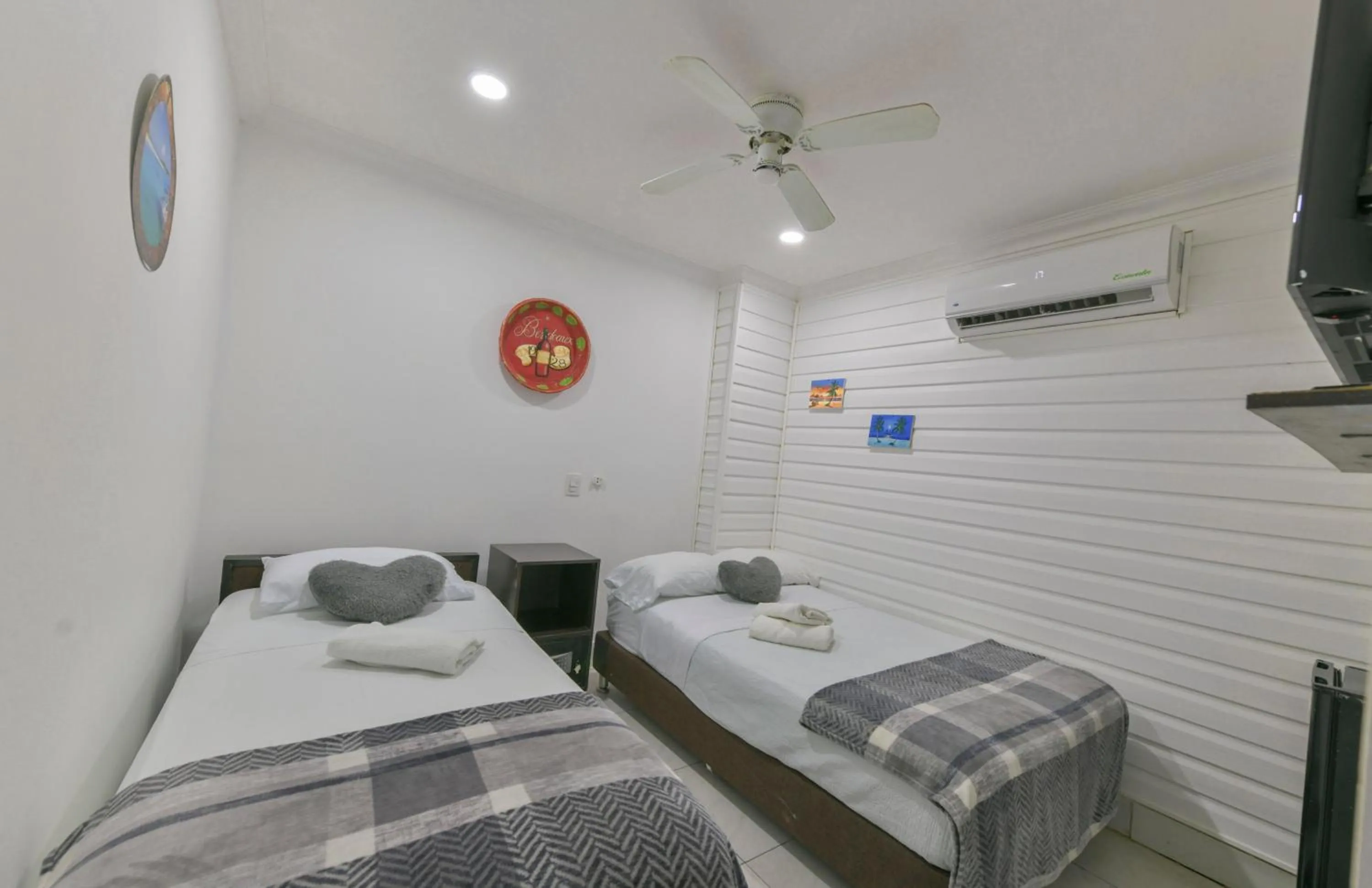 Photo of the whole room, Bed in Hotel Las Lunas