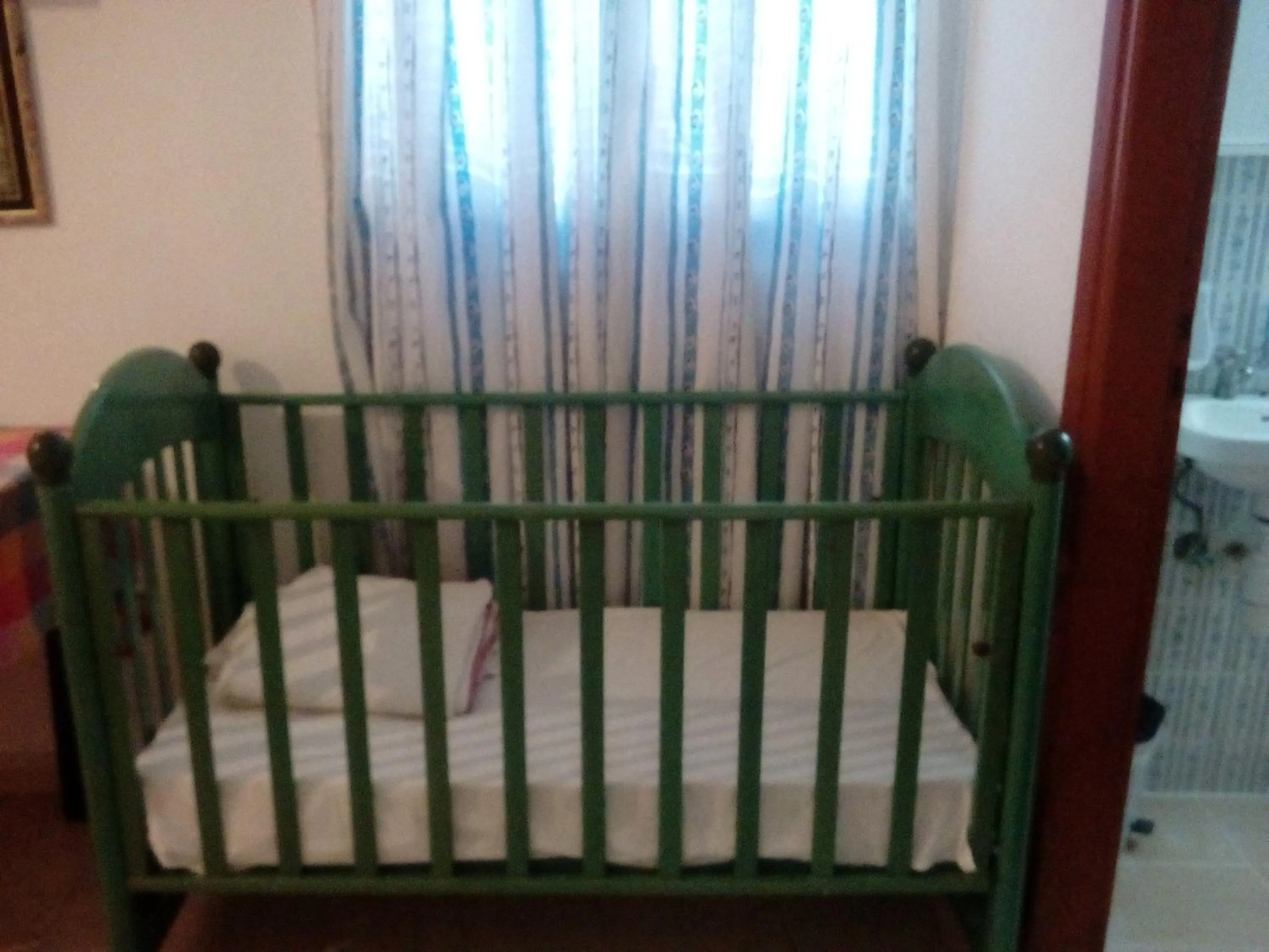 Bedroom, Bed in Nikos Hotel