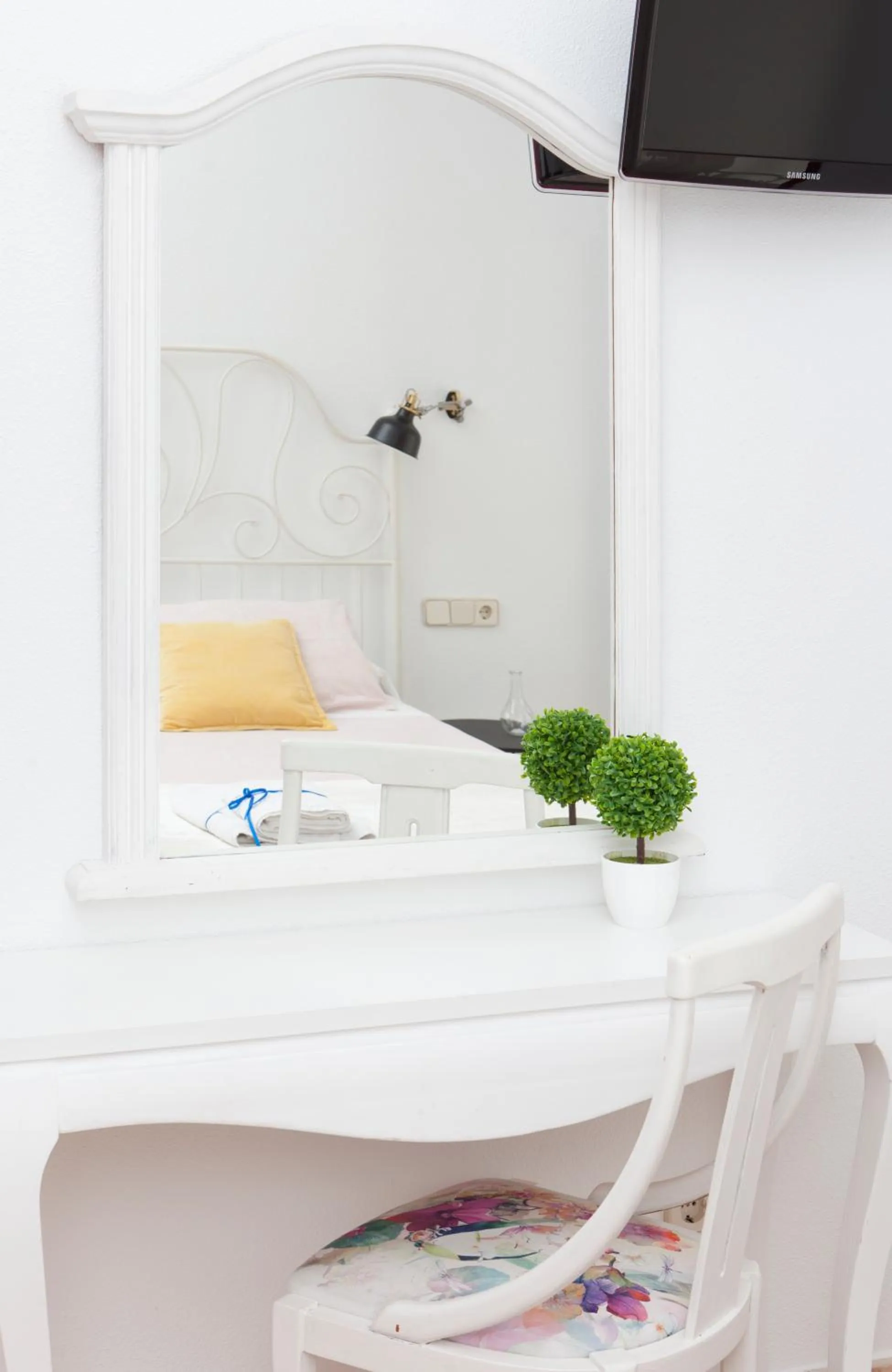 Bedroom in Vázquez de Mella Gran Vía