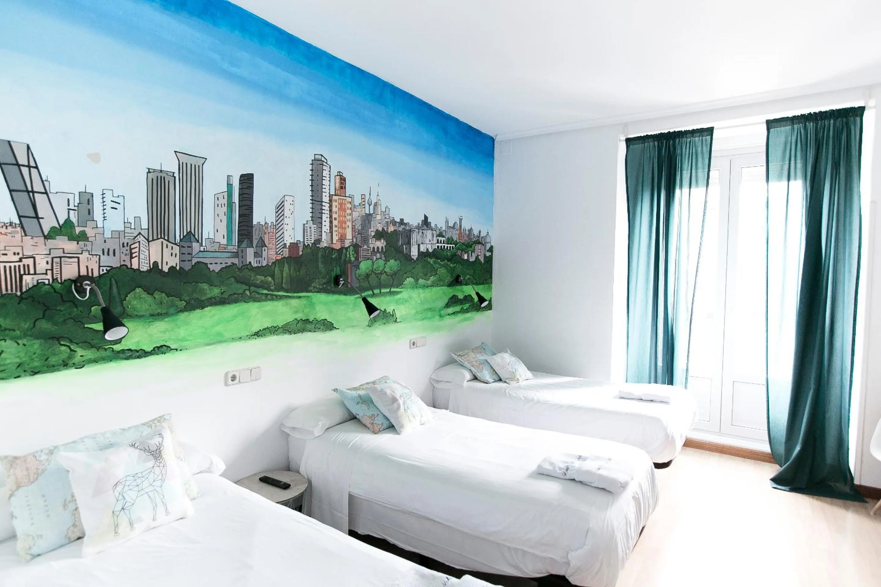 Bedroom, Bed in Vázquez de Mella Gran Vía