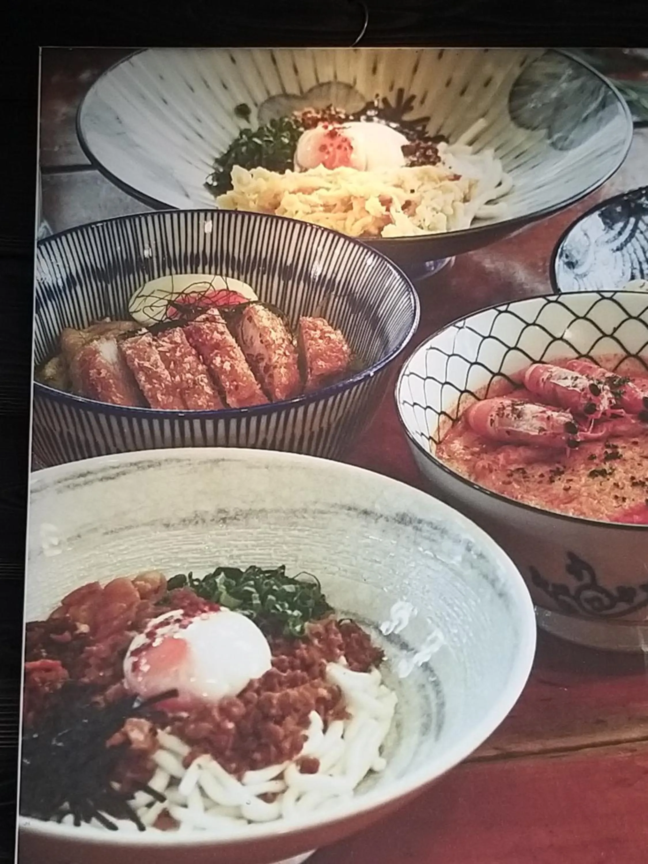 Restaurant/places to eat in Guan Lun Hotel