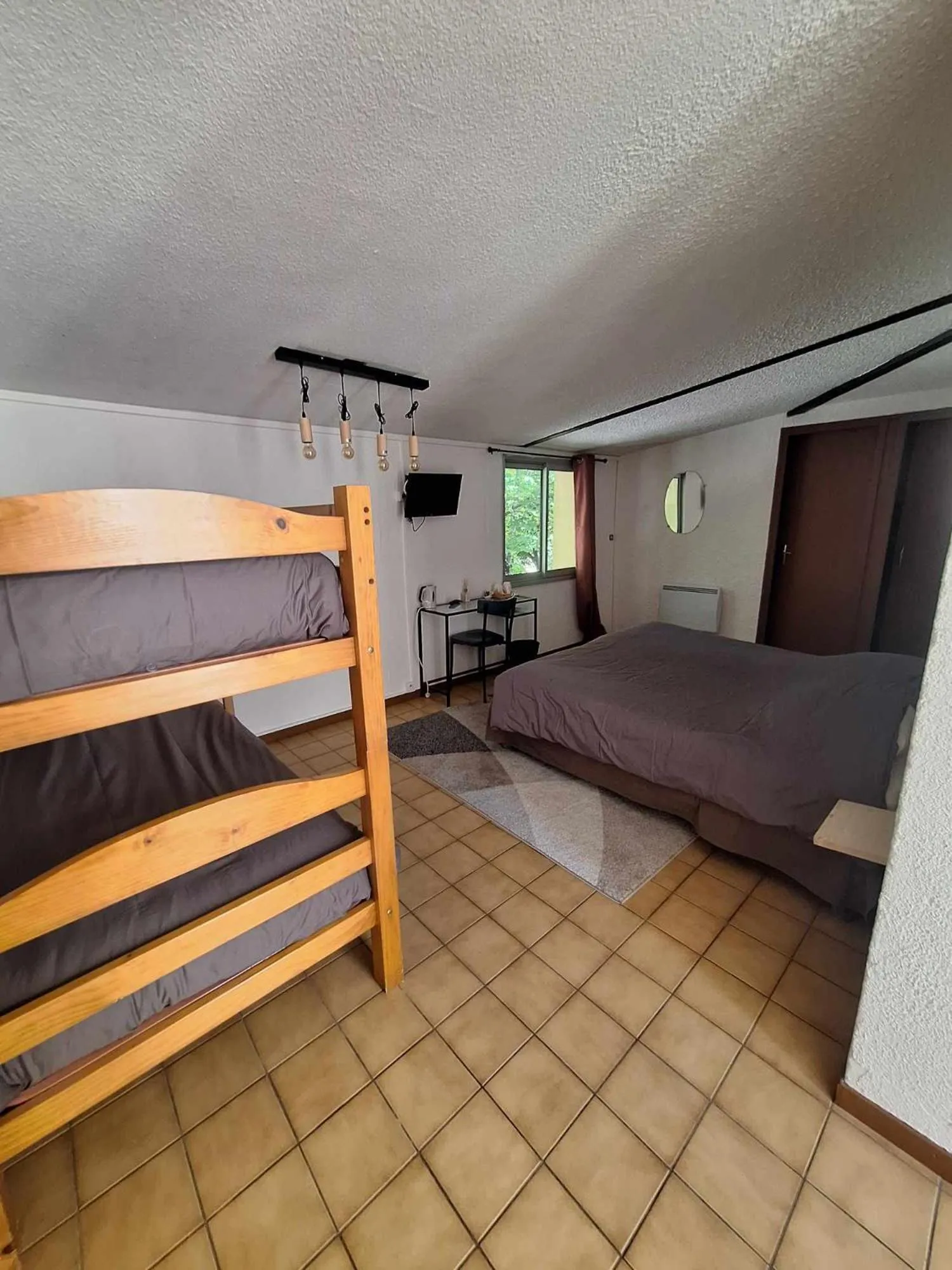 Bed in Hotel Le Connetable