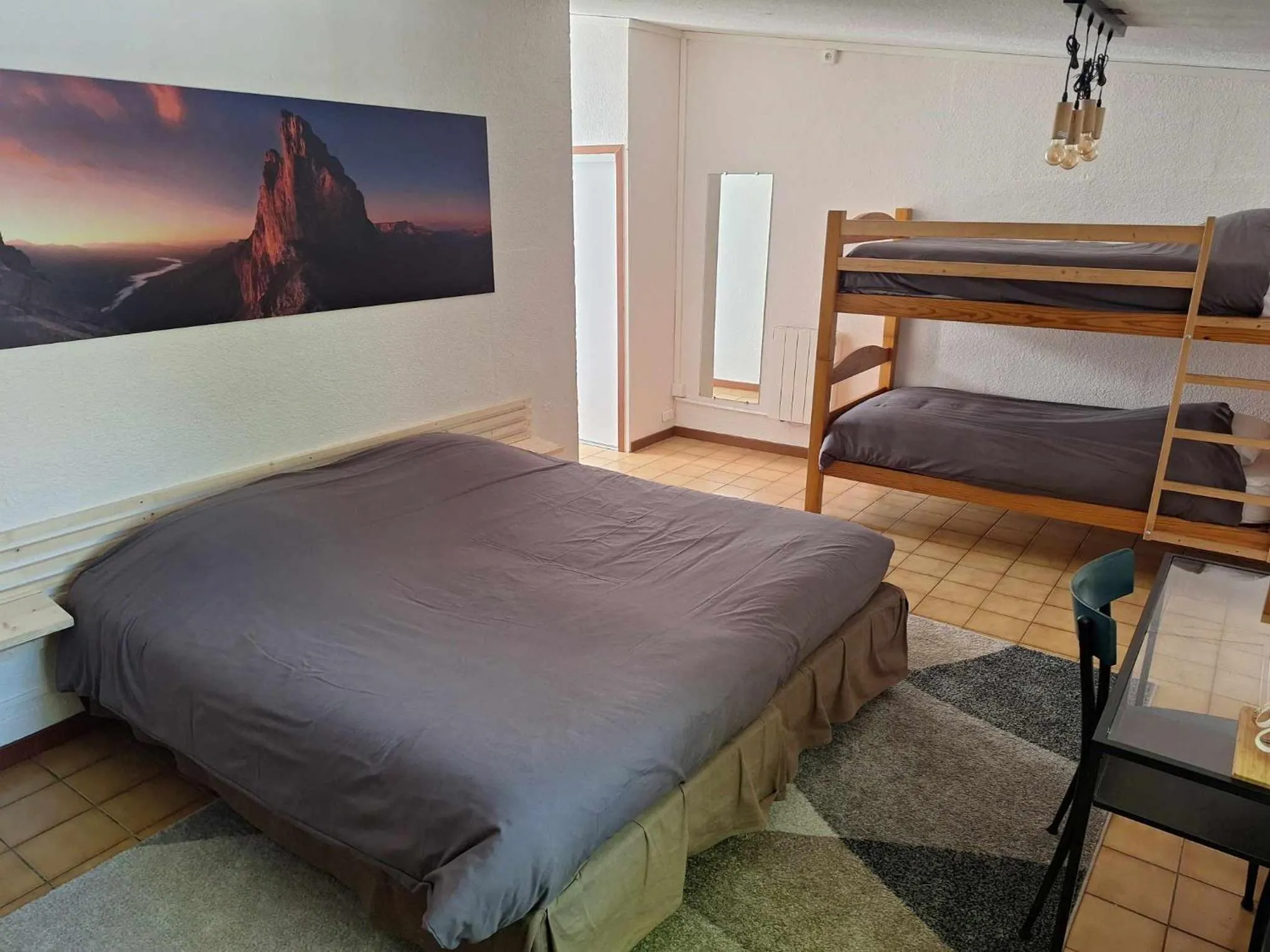 Bed in Hotel Le Connetable