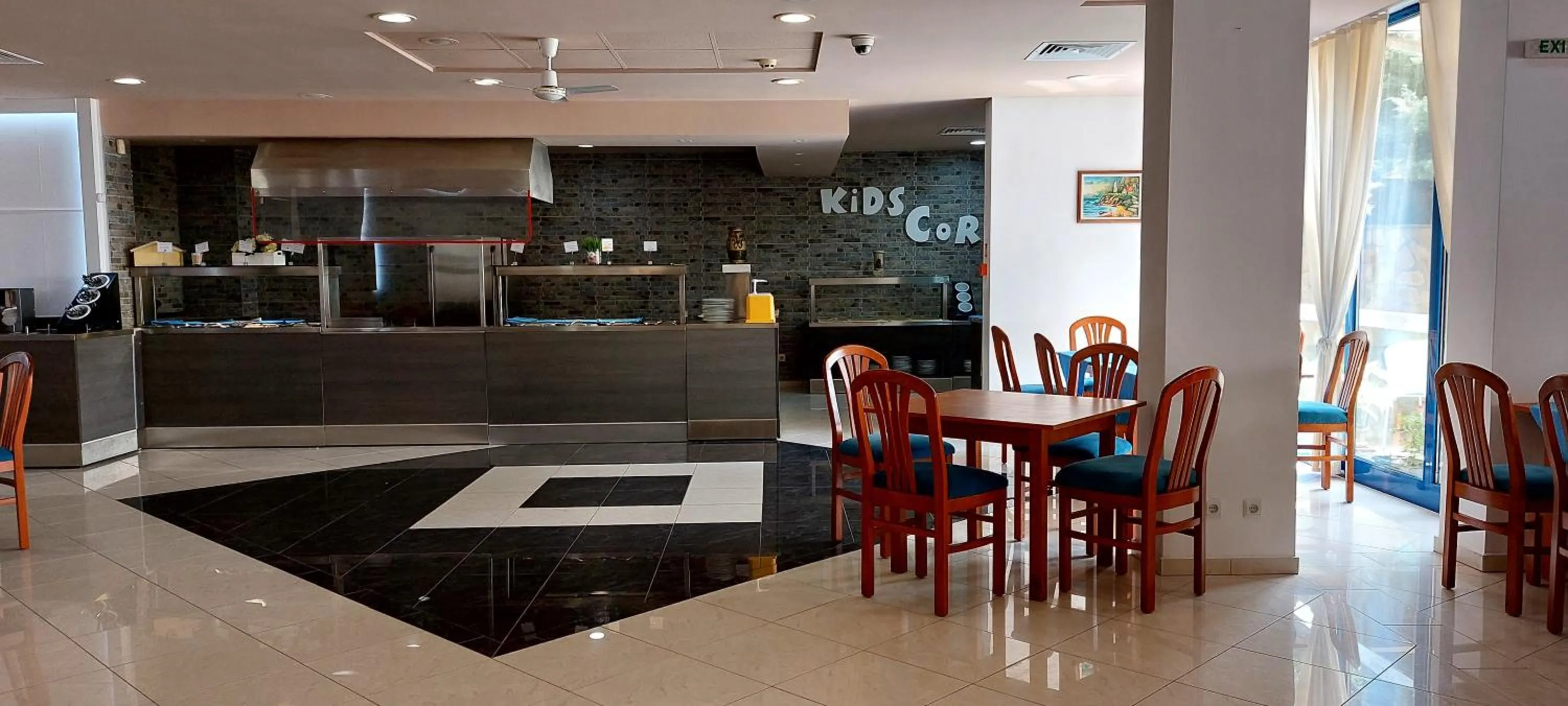 Restaurant/places to eat in Aquamarine Hotel - All Inclusive