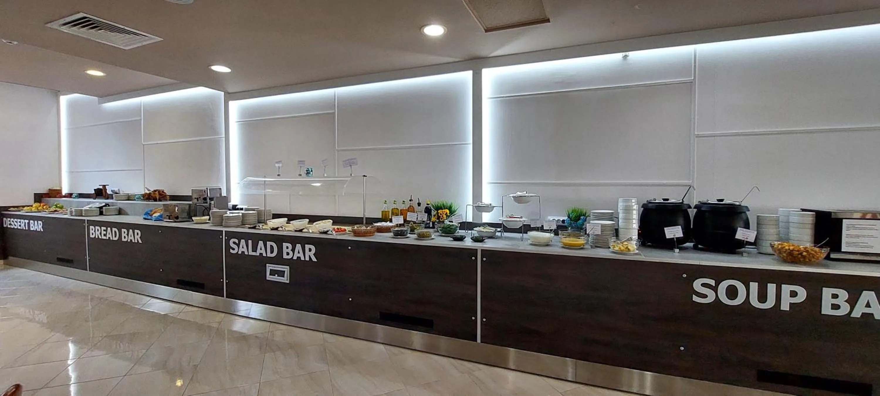 Restaurant/places to eat in Aquamarine Hotel - All Inclusive