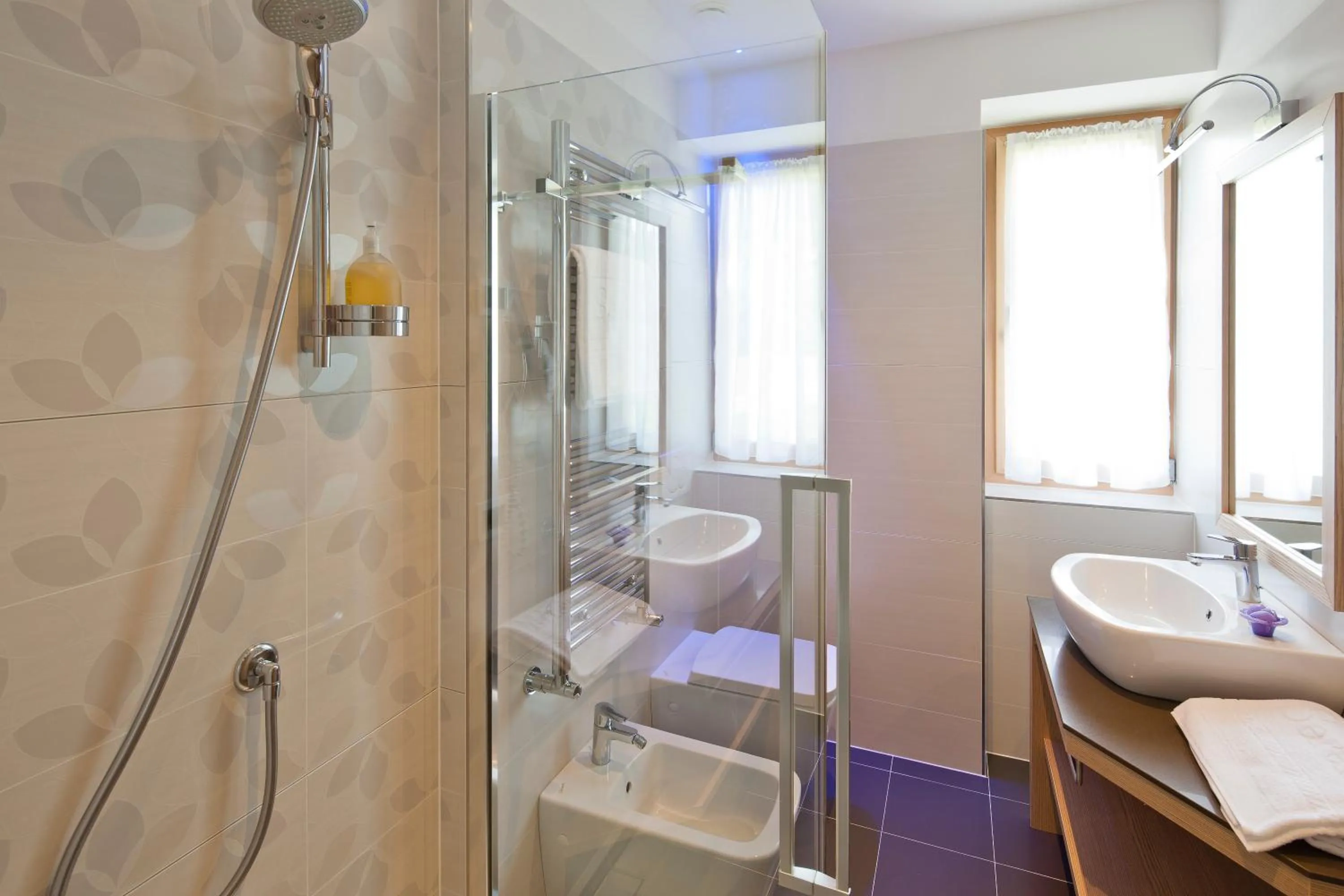 Bathroom in Family Hotel Serena