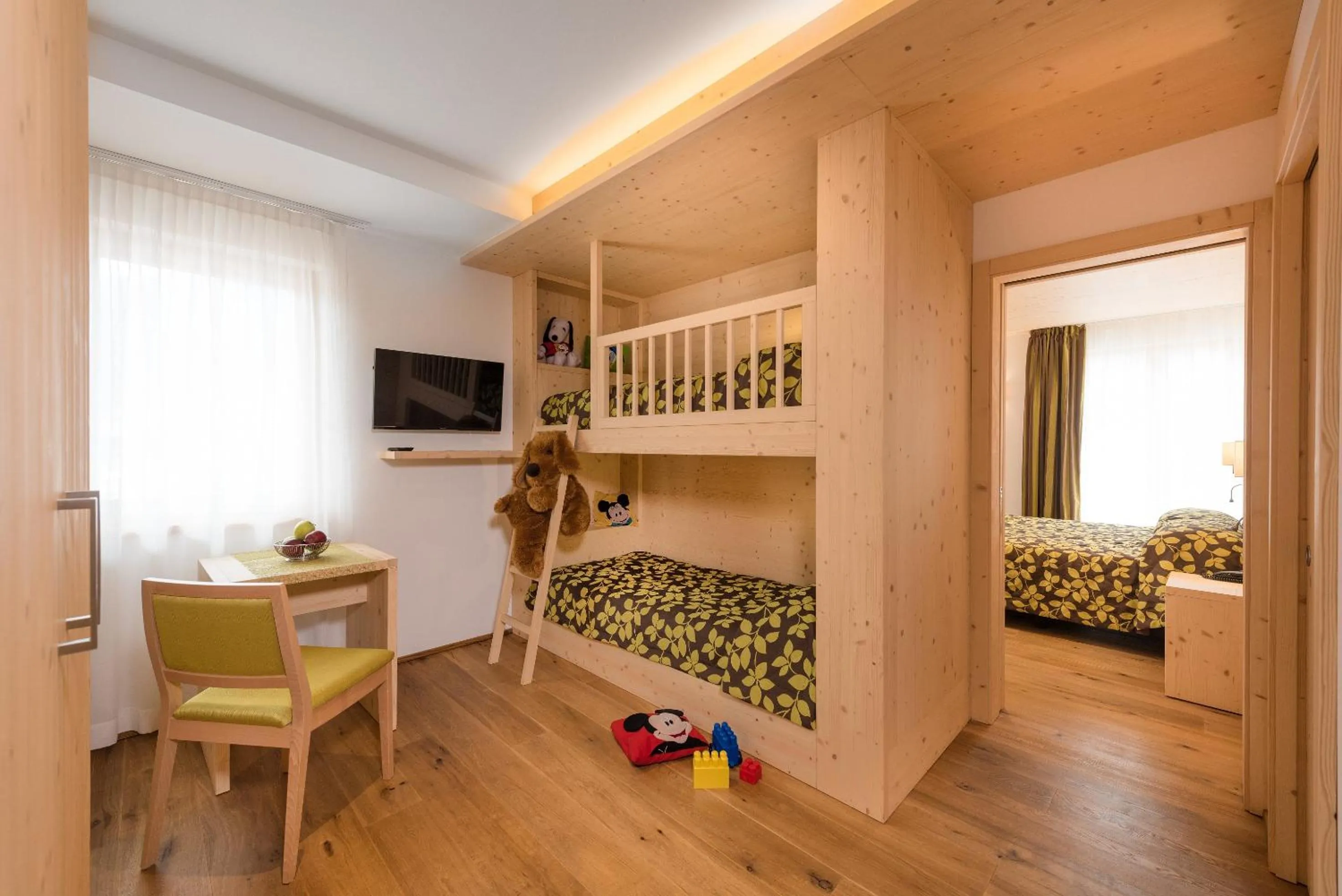 Photo of the whole room, Bed in Family Hotel Serena