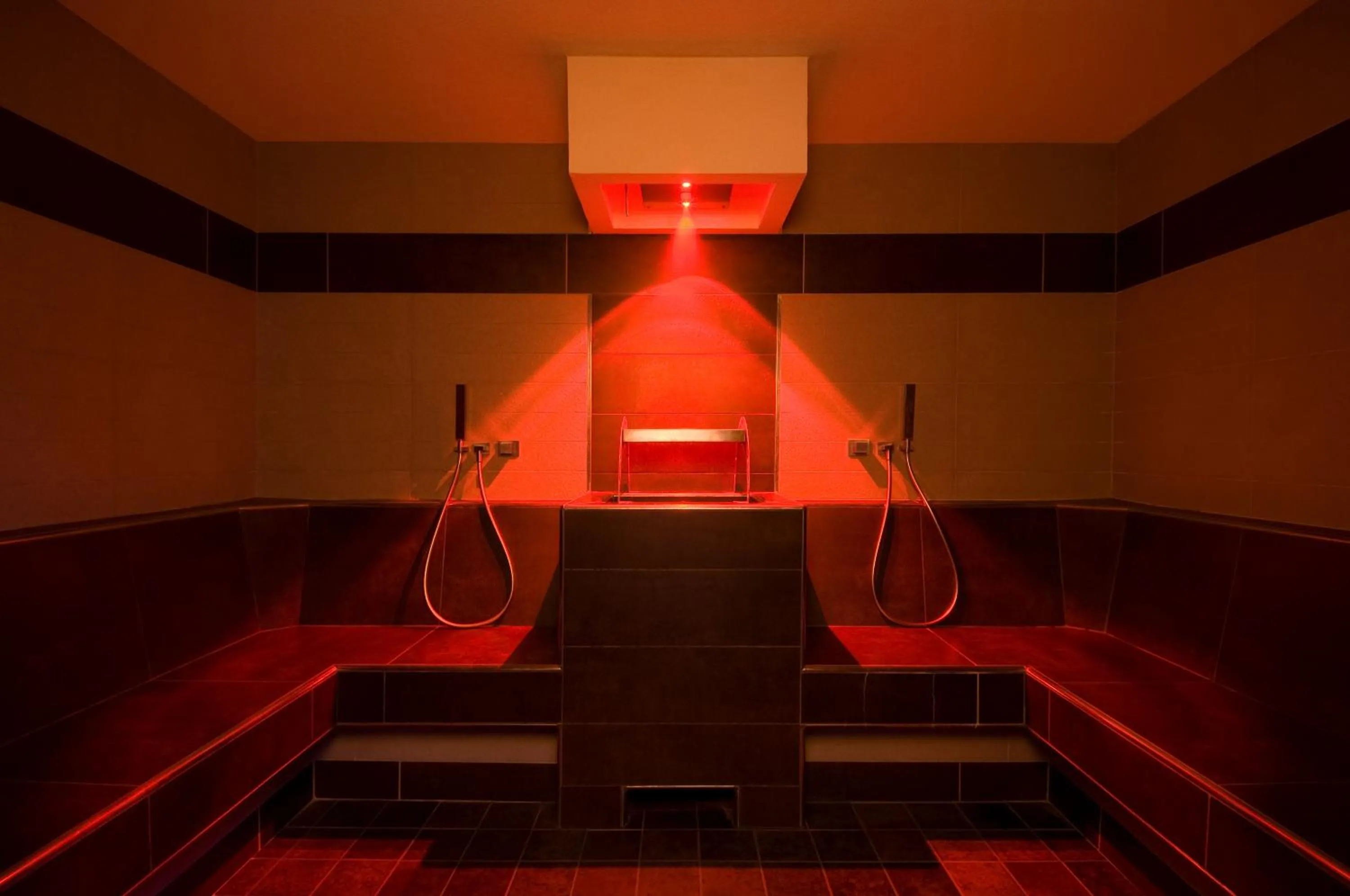 Steam room in Family Hotel Serena