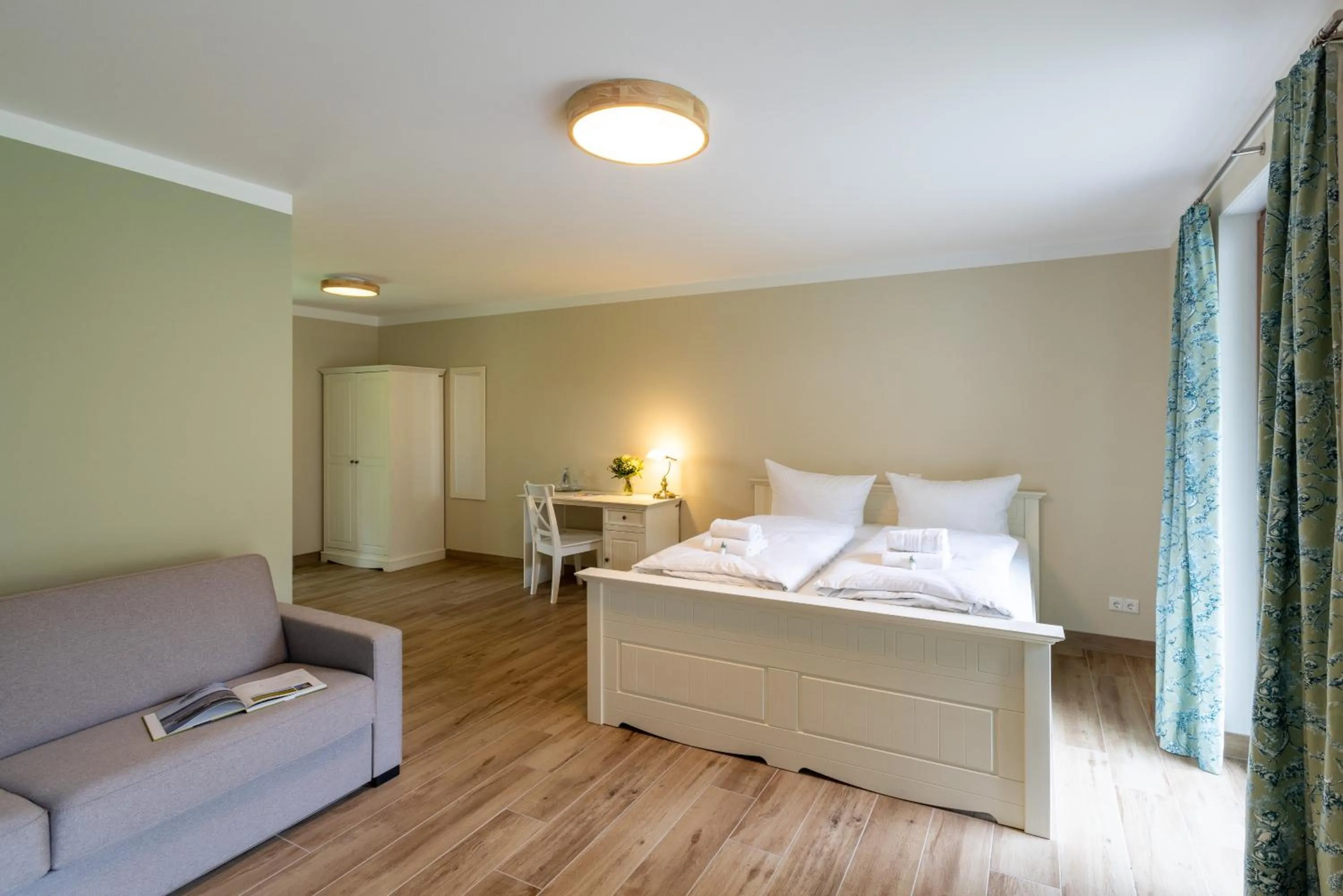 Bed in Café Wildau Hotel & Restaurant am Werbellinsee