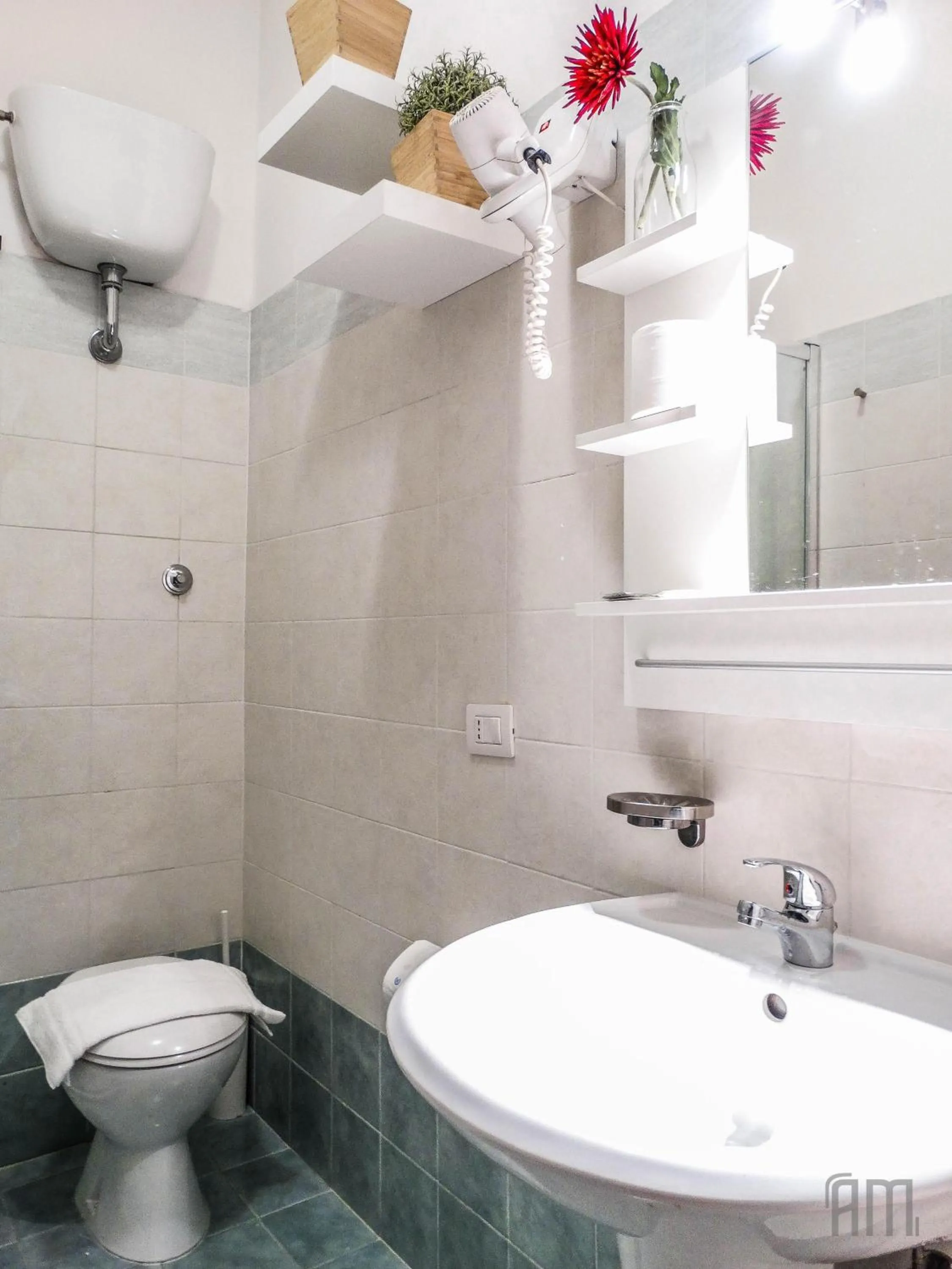 Bathroom in Magic Door Rome