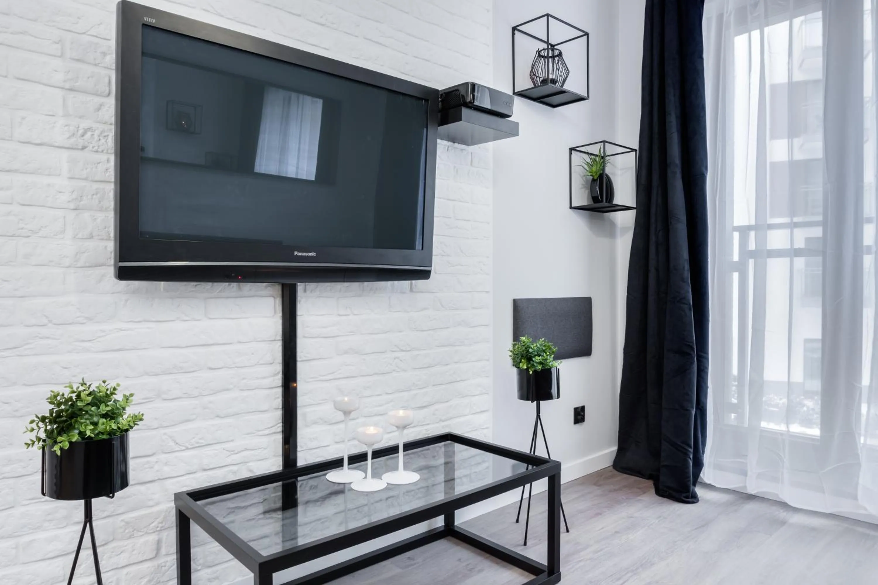 Communal lounge/ TV room in Elite Apartments SPA Zone