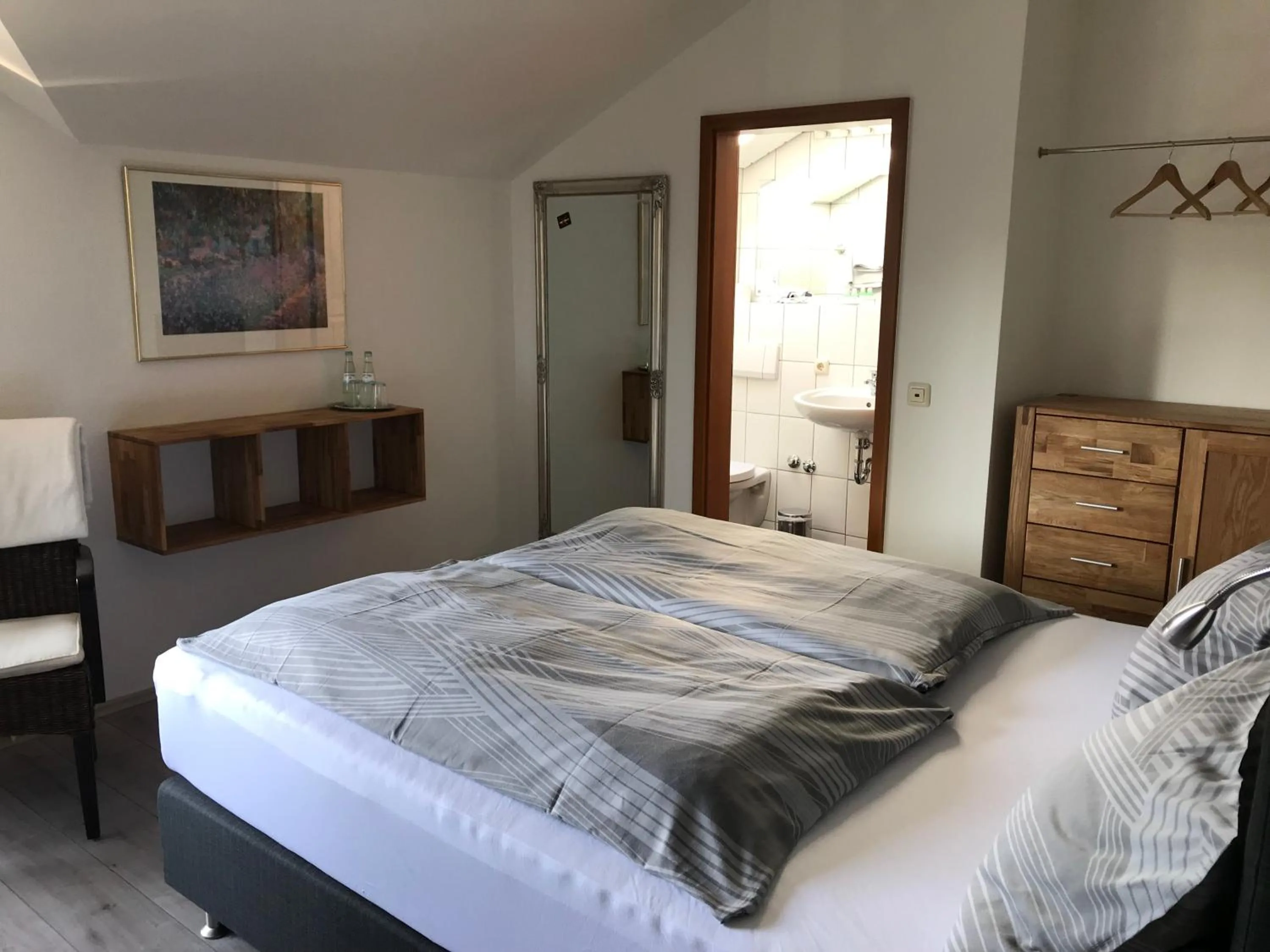 Decorative detail, Bed in Landhotel Linden am Venekotensee