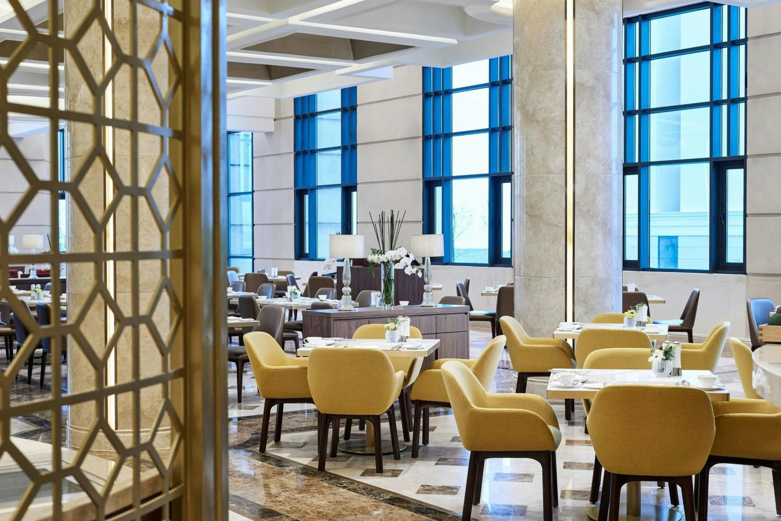 Restaurant/places to eat in Sheraton Grand Danang Beach Resort & Spa