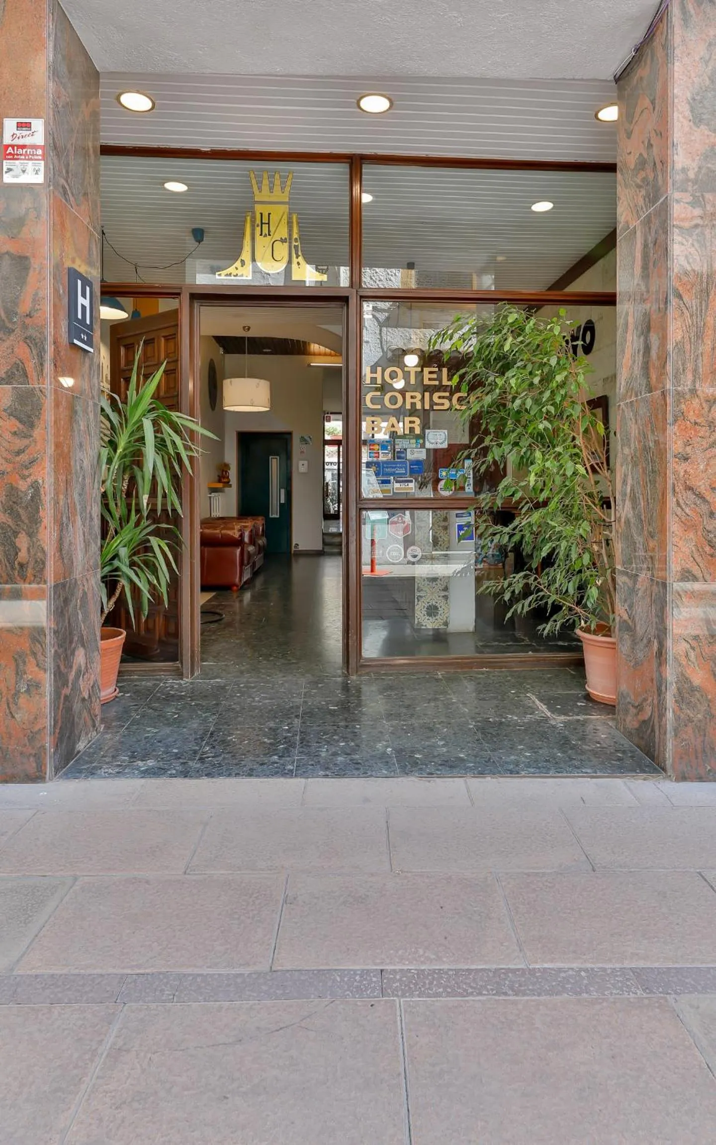 Facade/entrance in Hotel Corisco