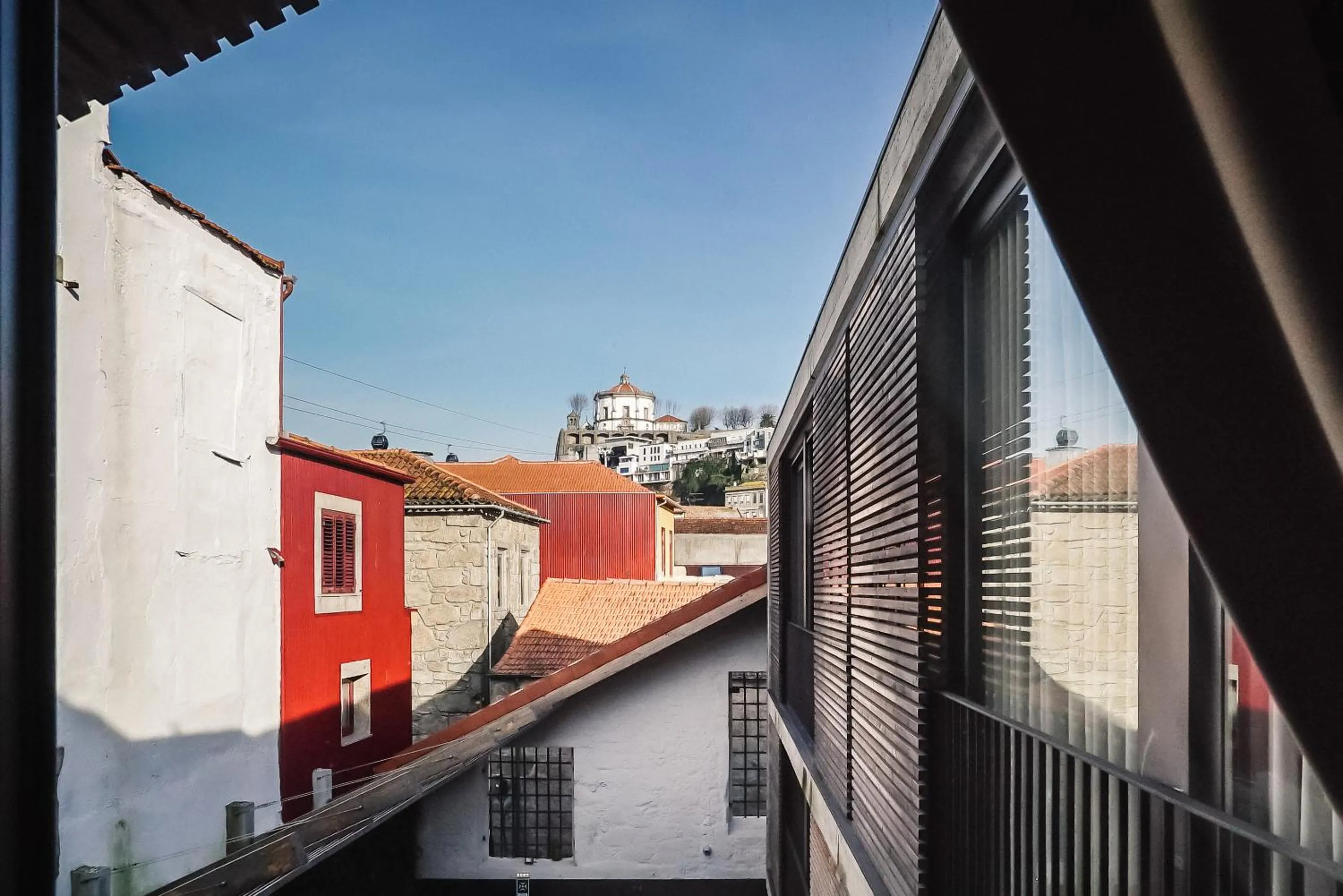 7 Gaia Roaster Apartments