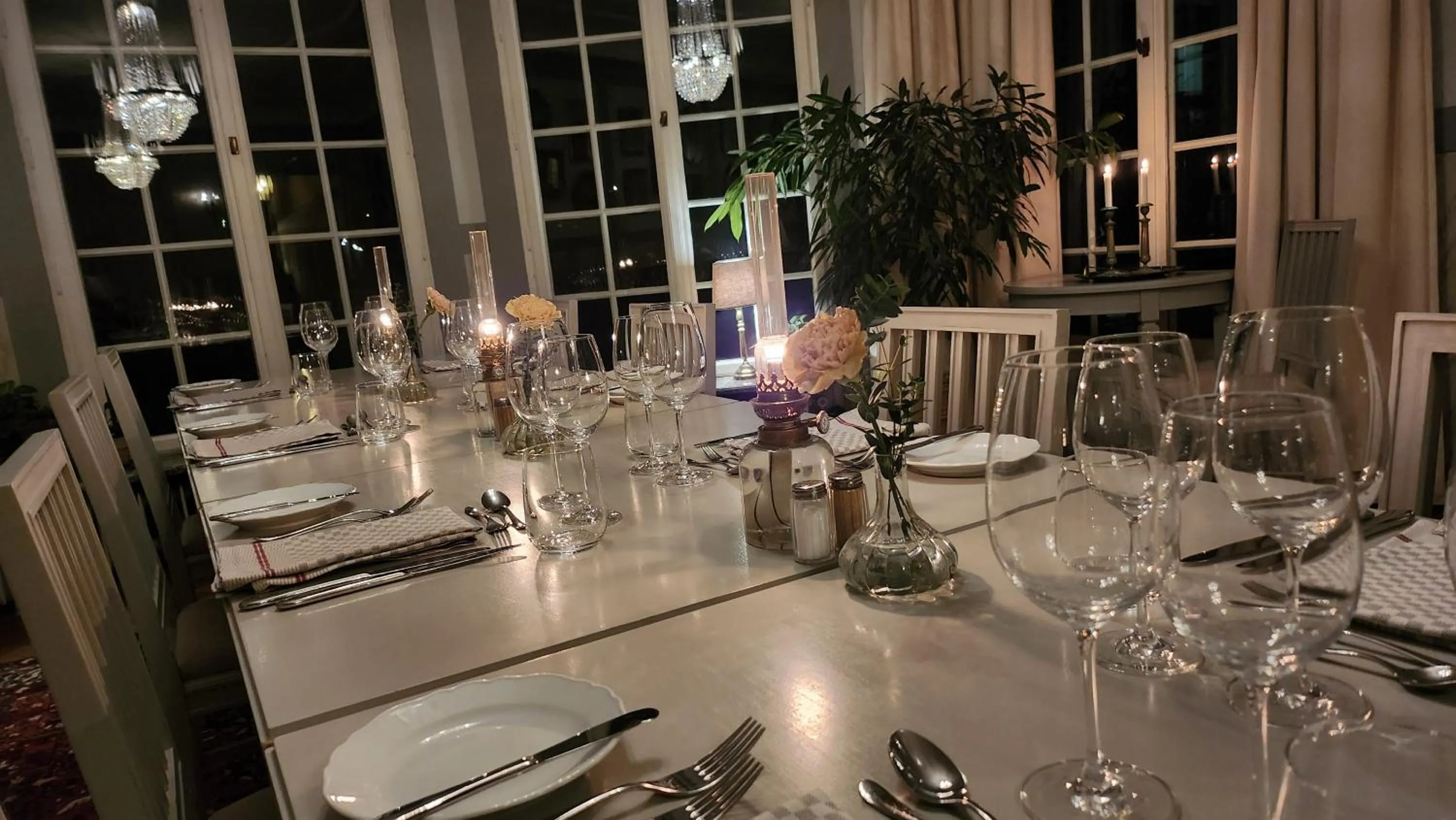 Restaurant/places to eat in Villa Gransholm