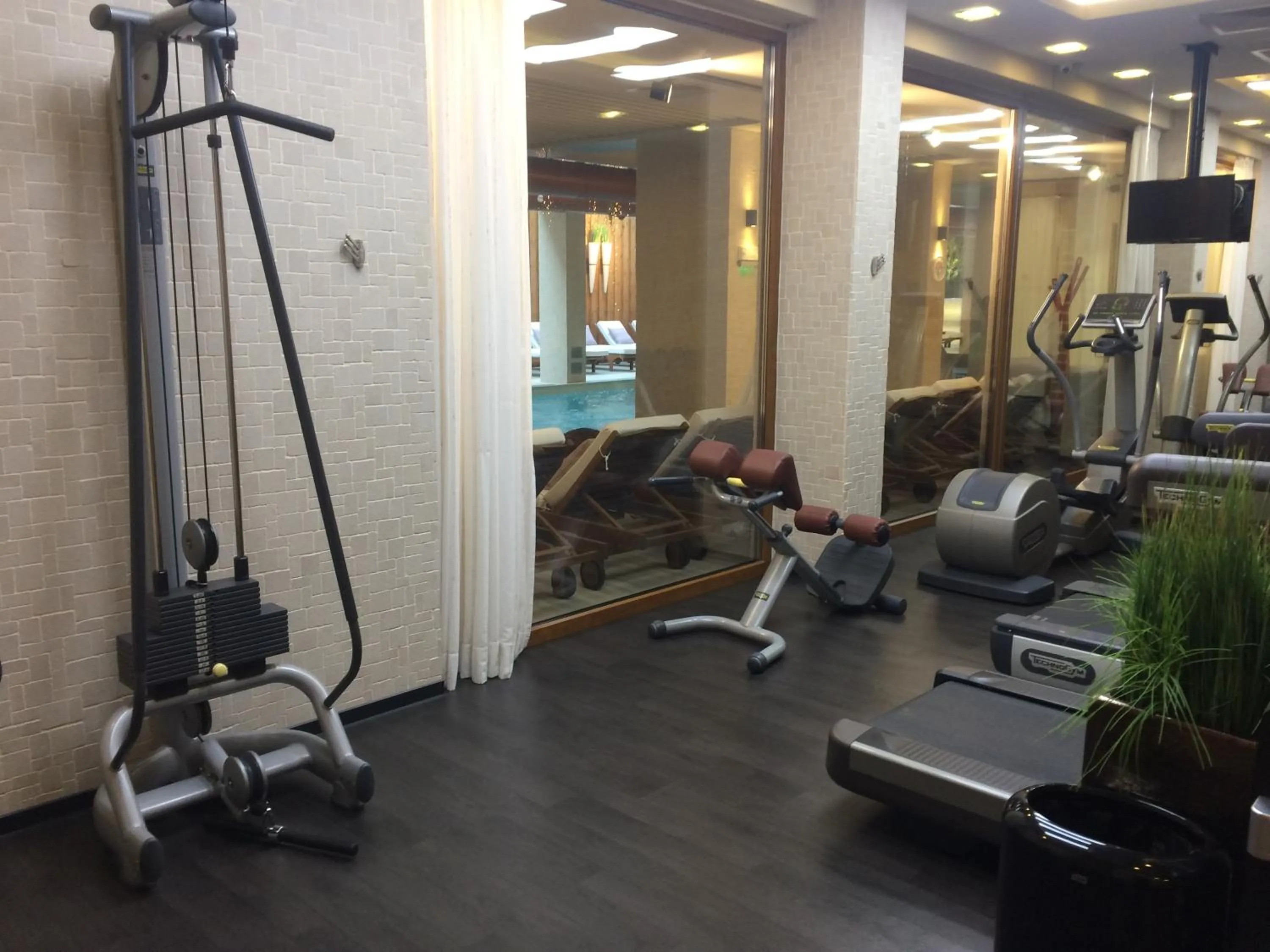 Fitness centre/facilities in Lucky Bansko Aparthotel SPA & Relax