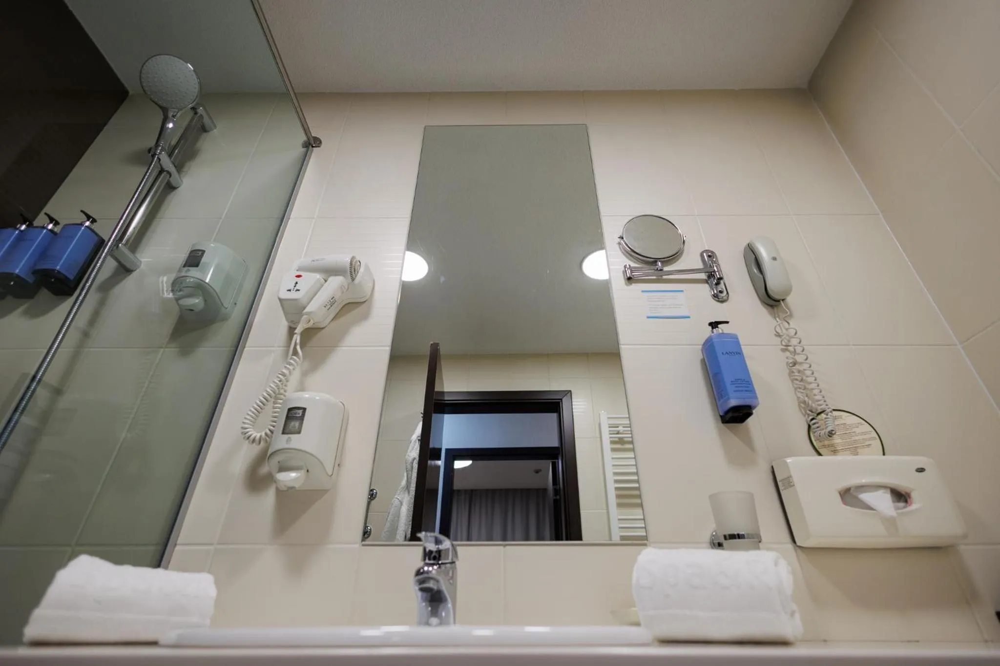 Bathroom in Lucky Bansko Aparthotel SPA & Relax