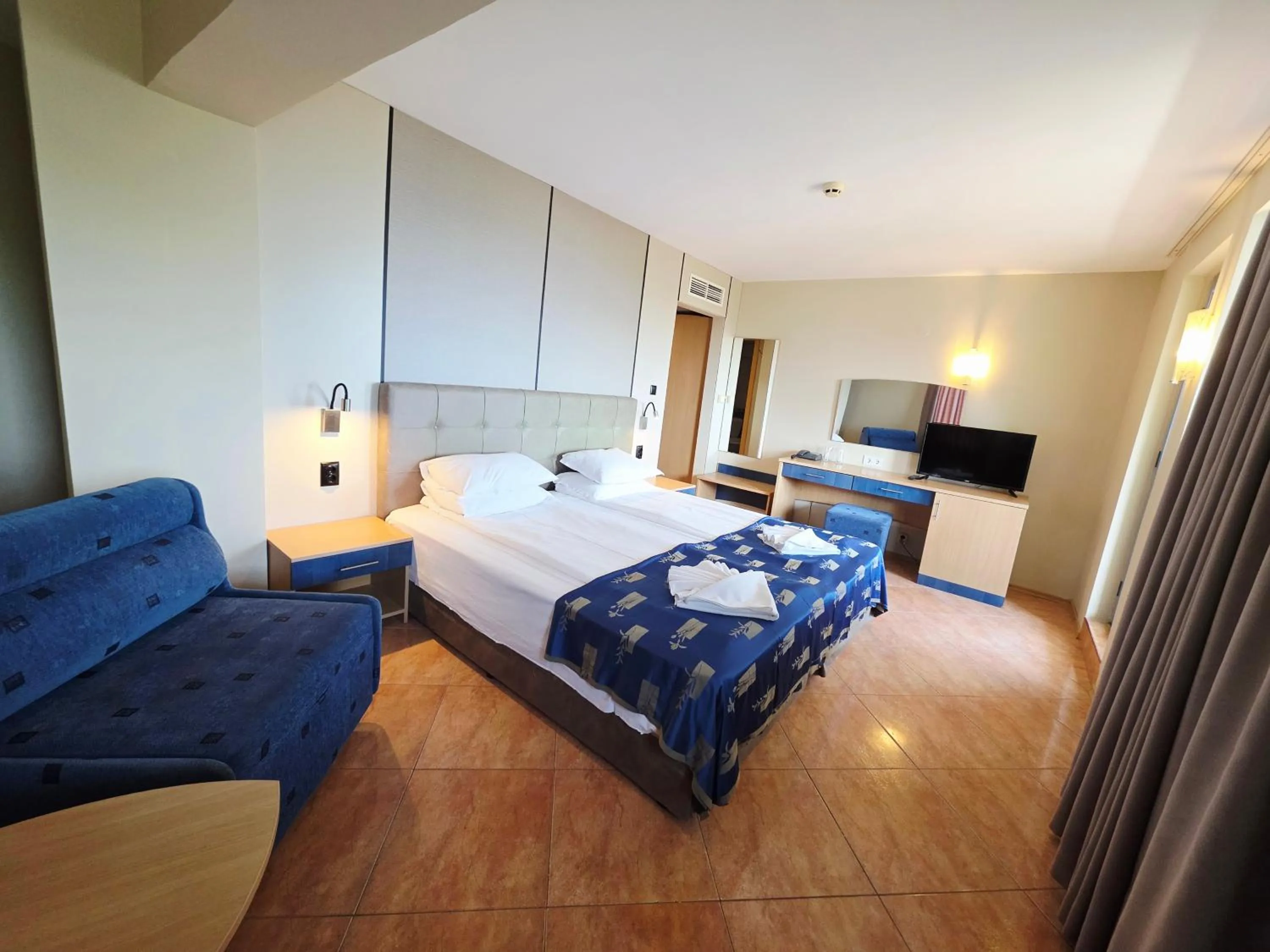 Bed in Bora Bora Hotel