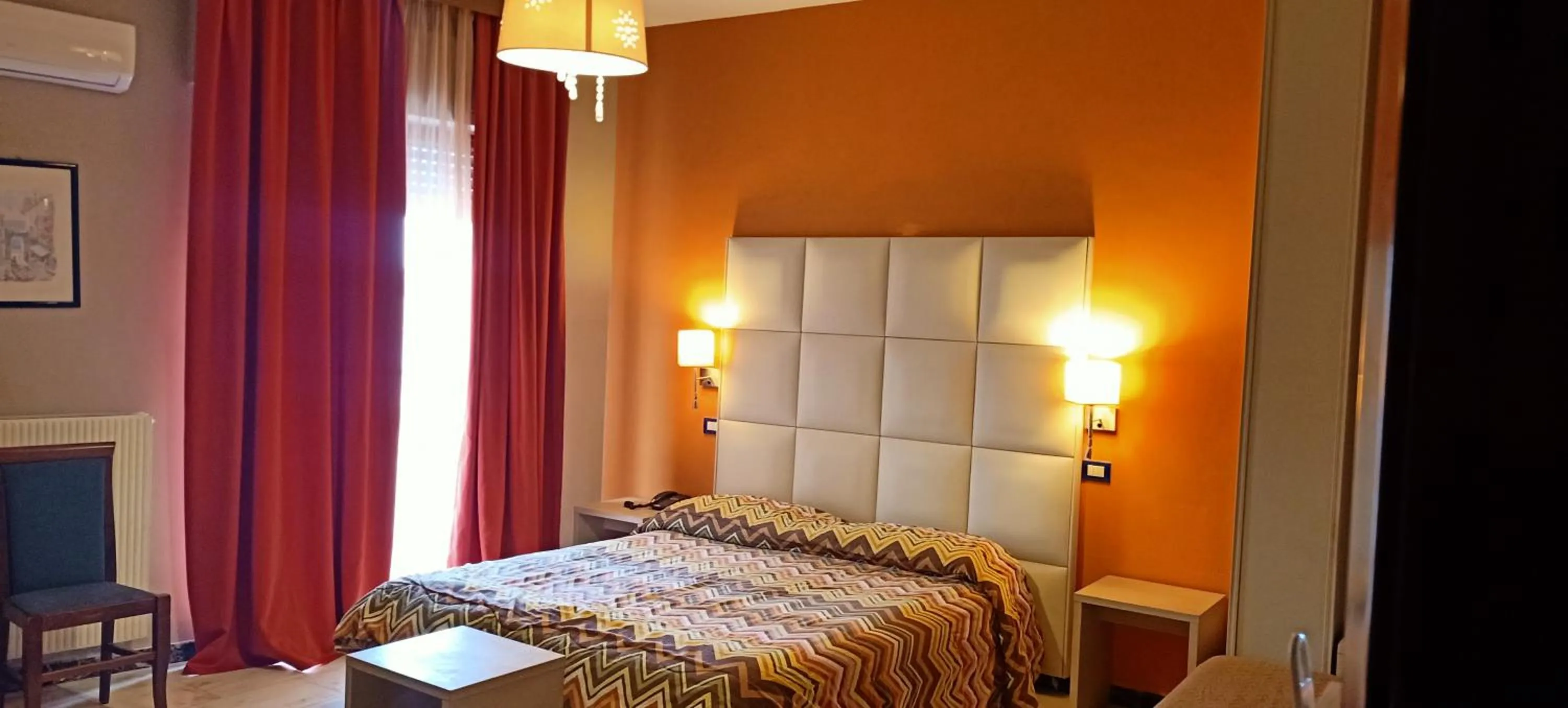 Bed in Hotel L'Approdo