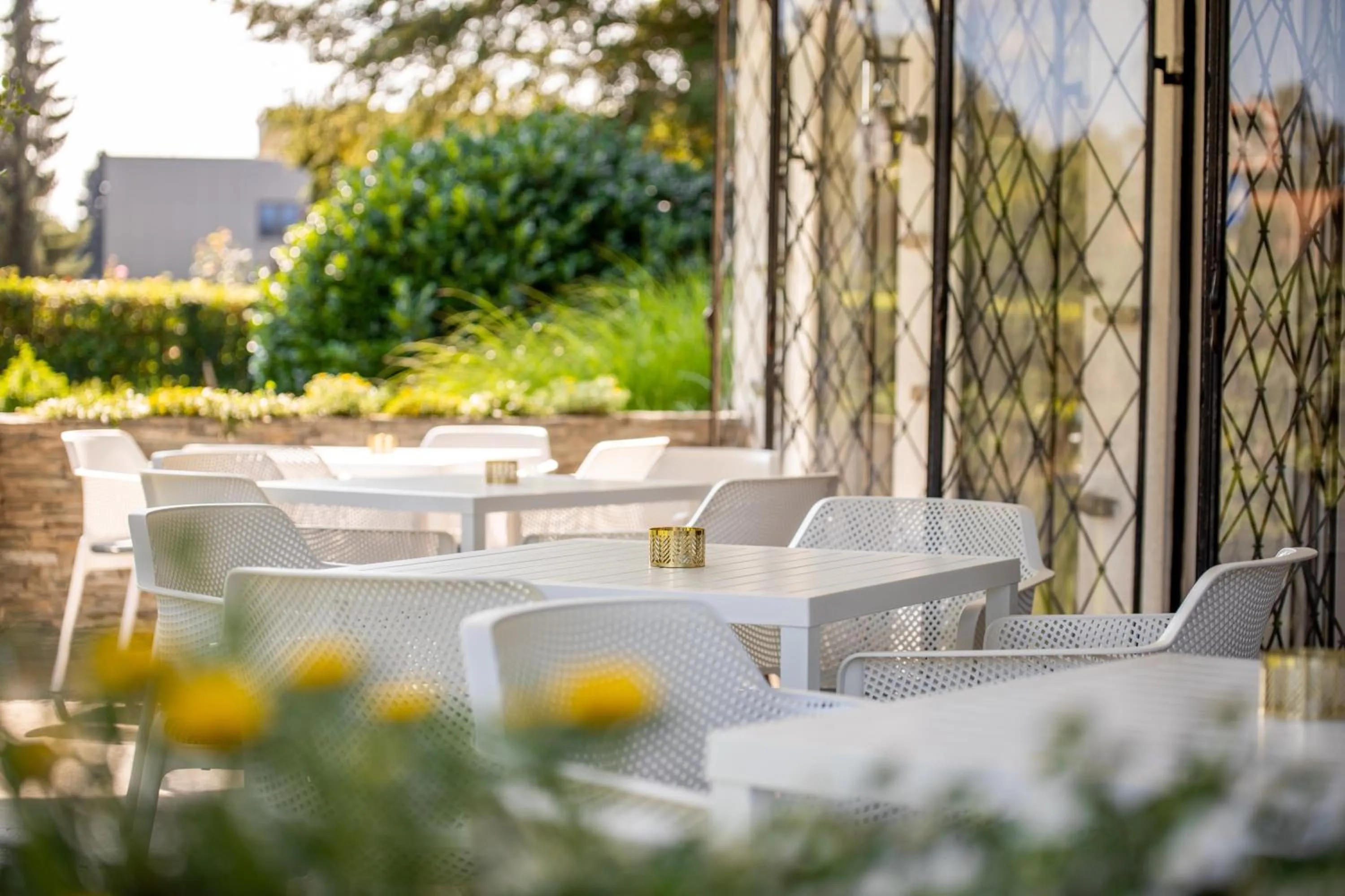 Property building in Boutiquehotel Caravella Velden by S4Y