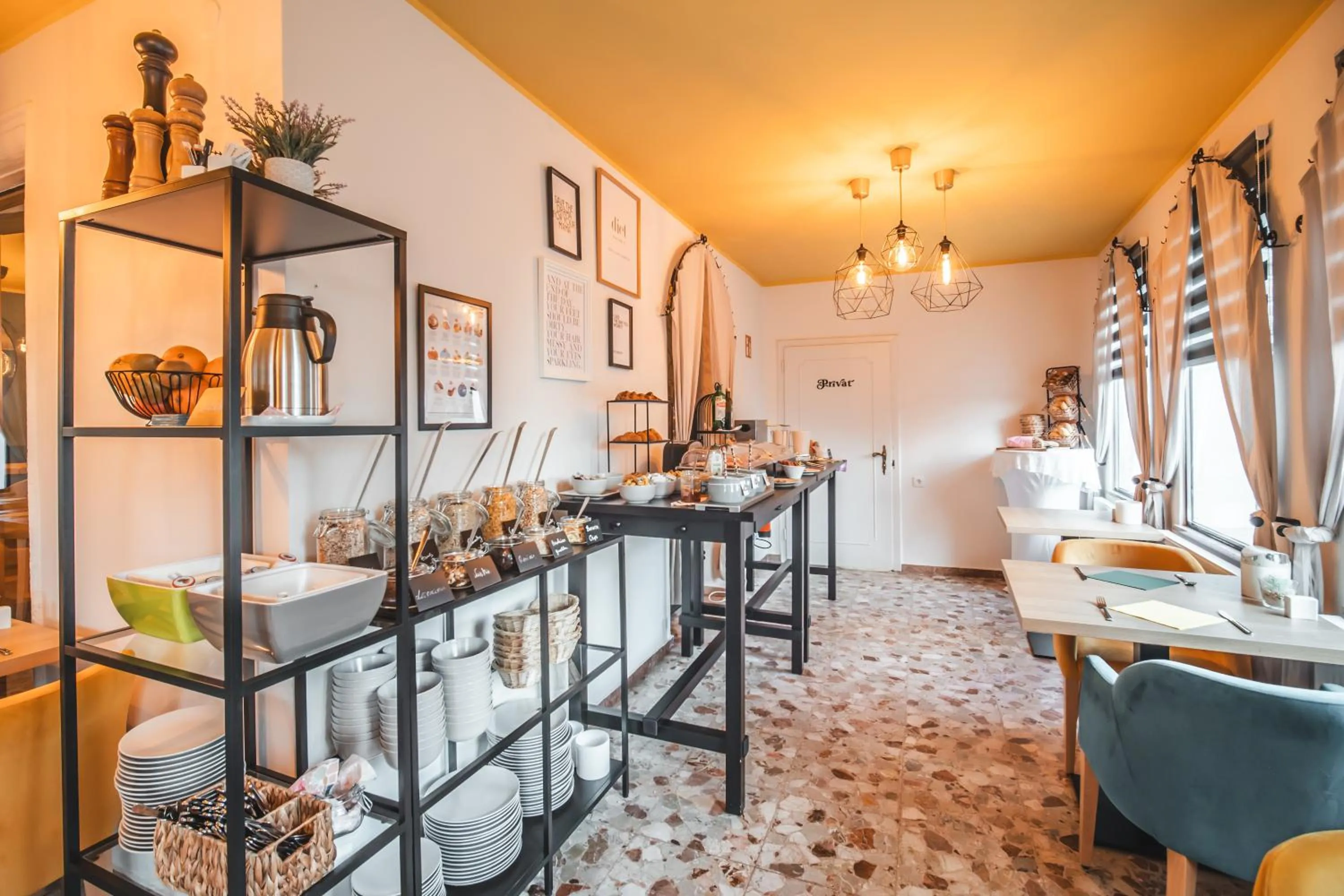 Breakfast in Boutiquehotel Caravella Velden by S4Y