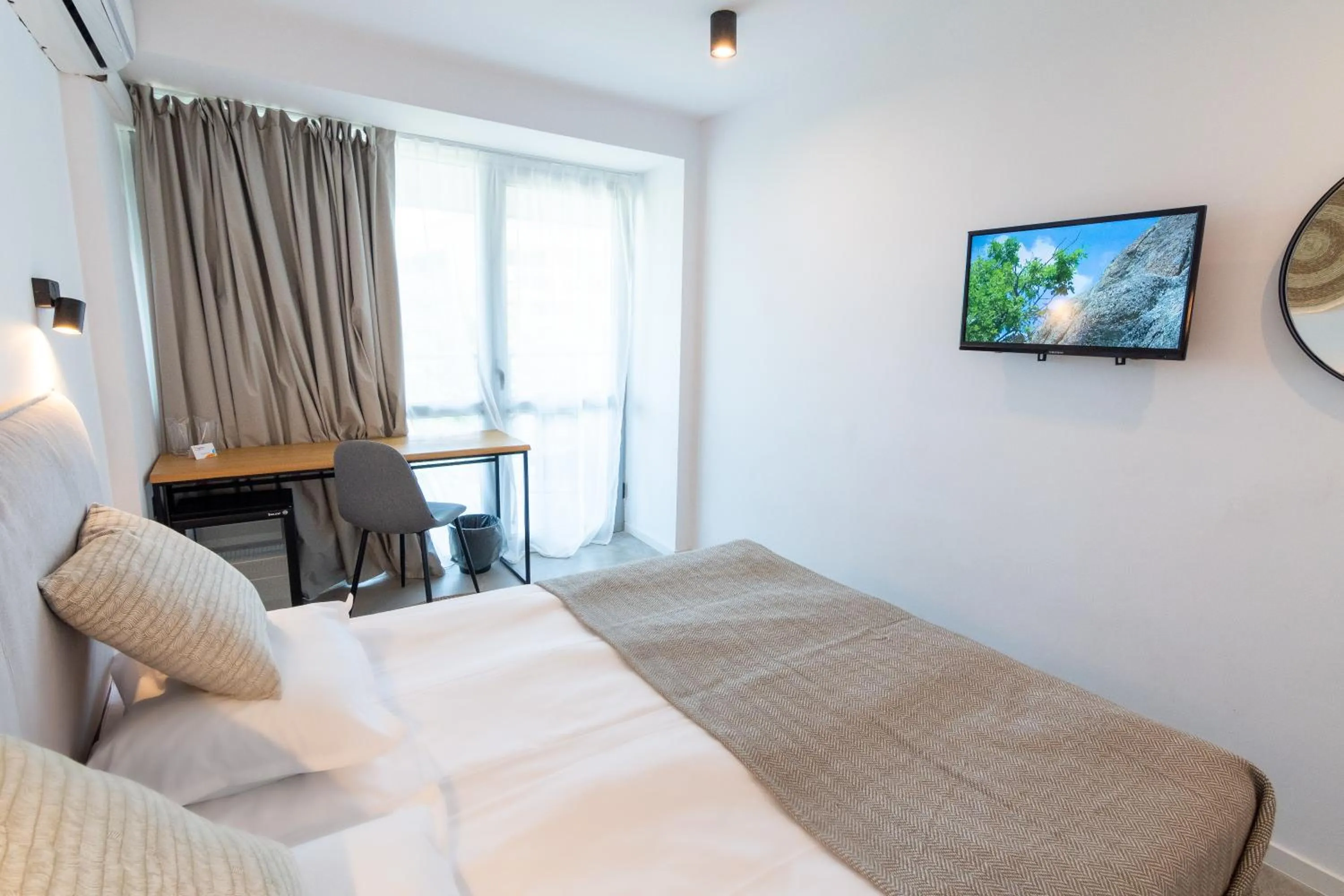 Photo of the whole room, Bed in Hotel Excelsior - All Inclusive