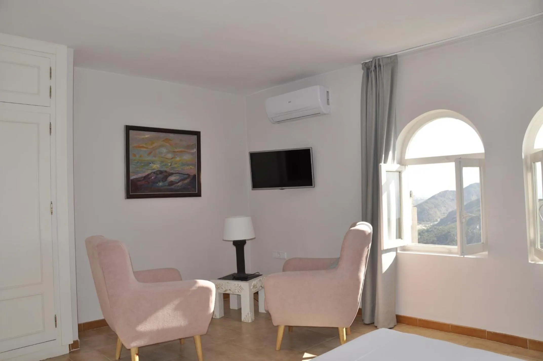 Property building in Boutique Hotel Mamabels