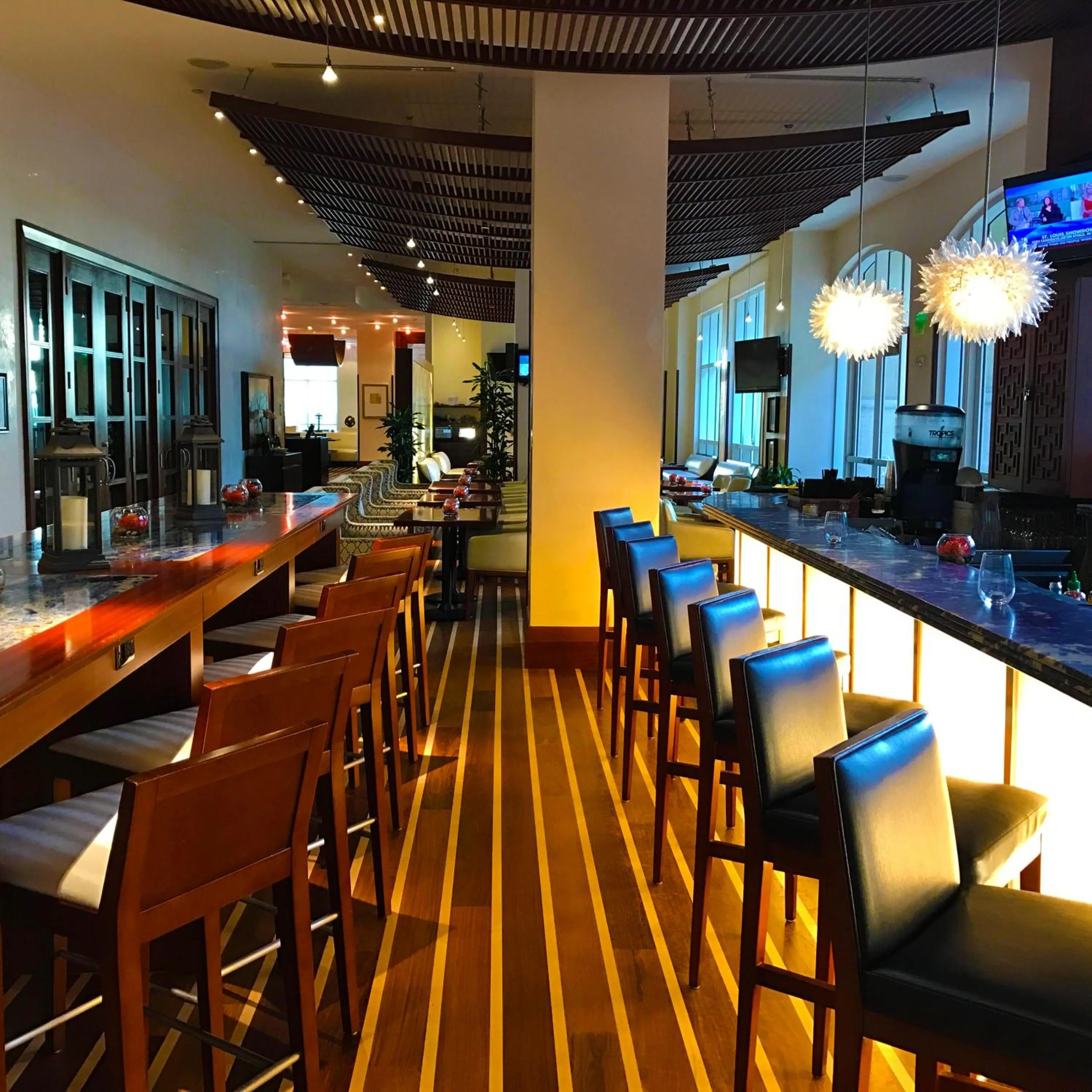 Restaurant/places to eat in Palm Beach Singer Island Resort & Spa Luxury Suites
