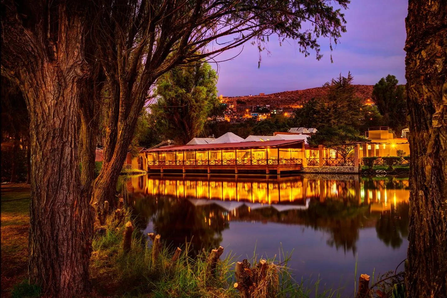 Lake view in El LAGO HOTEL by Luoxo