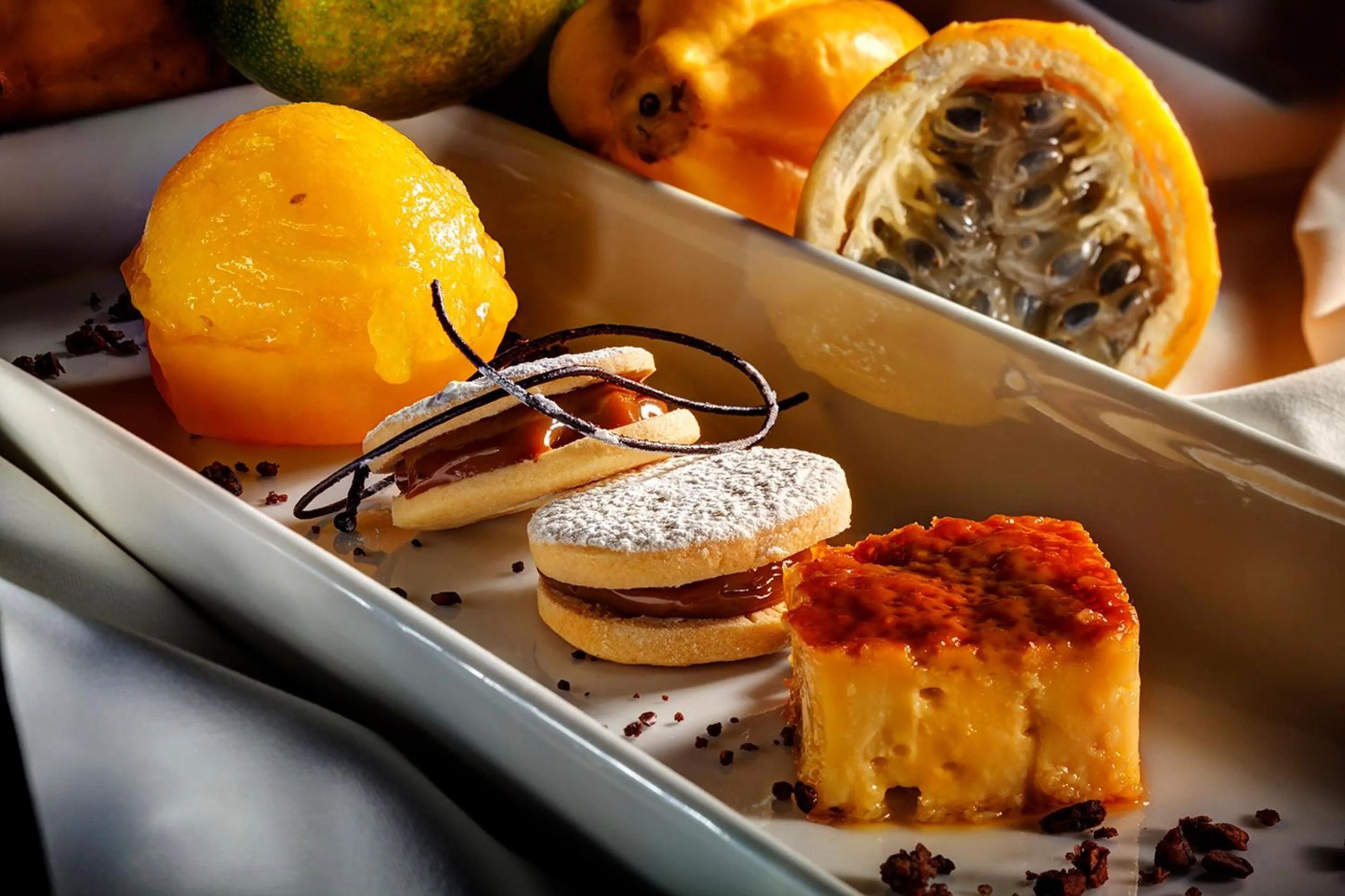 Meals in El LAGO HOTEL by Luoxo